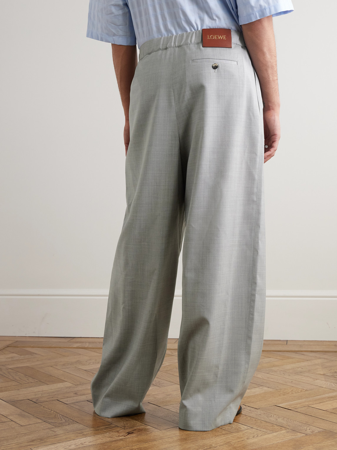 Loewe Wide-leg Logo-embroidered Pleated Wool Drawstring Trousers In Gray