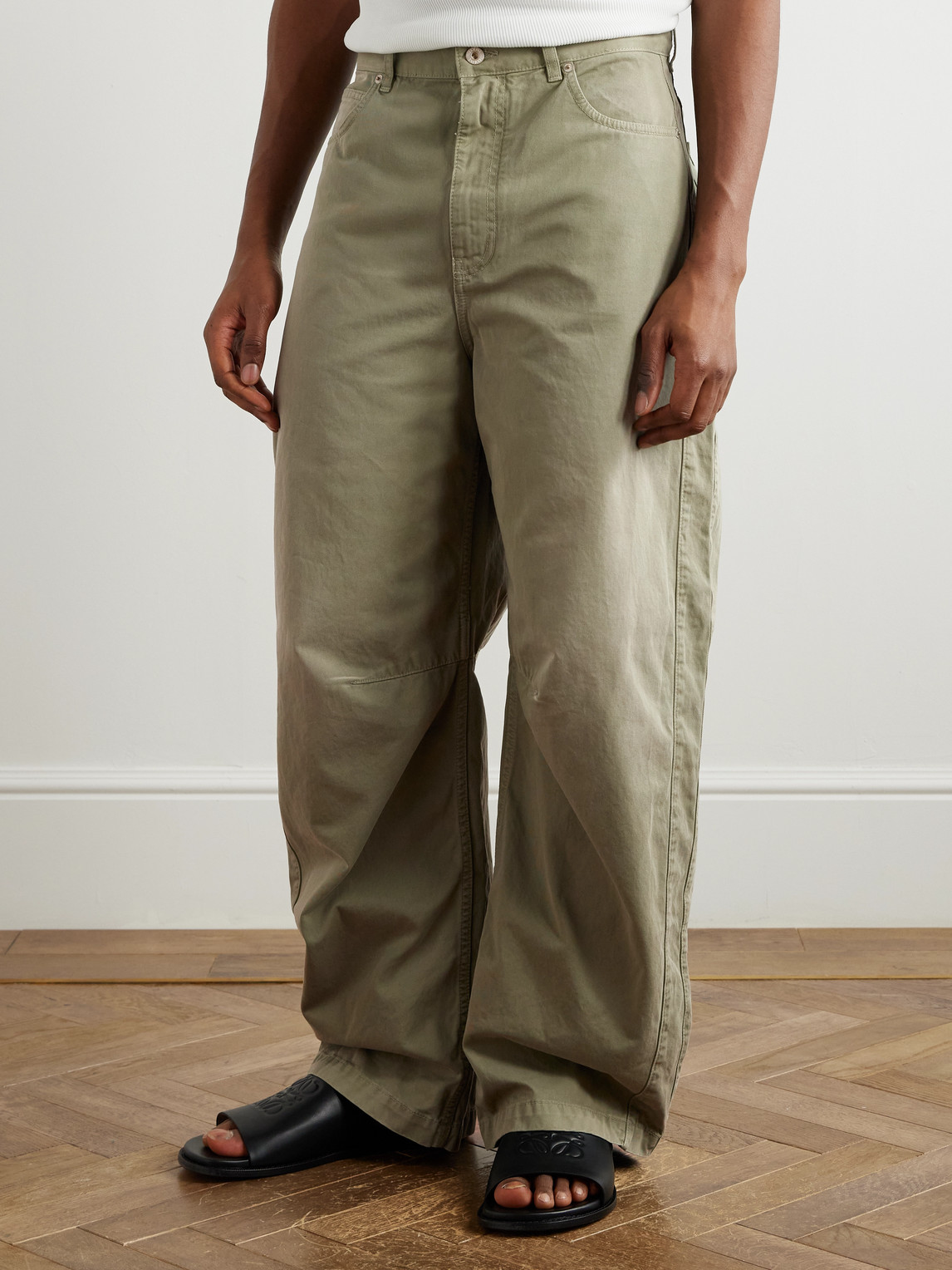 Loewe Paula's Ibiza Barrel-leg Cotton-twill Trousers In Green