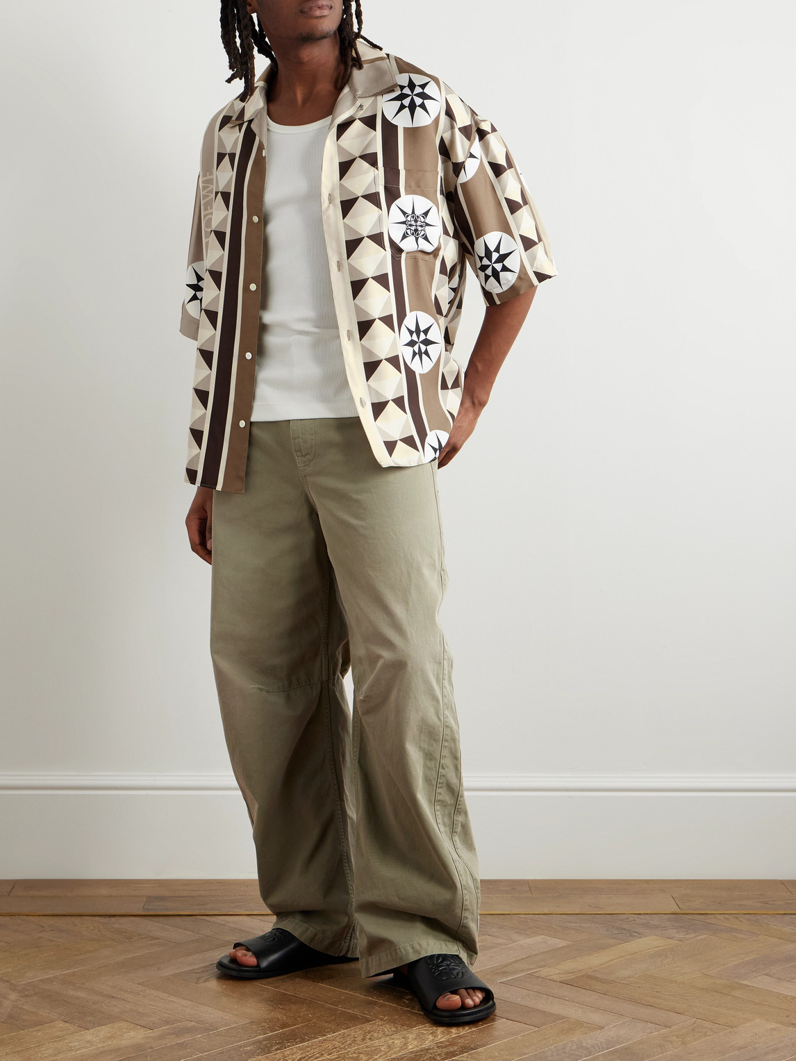 Loewe Paula's Ibiza Barrel-leg Cotton-twill Trousers In Green