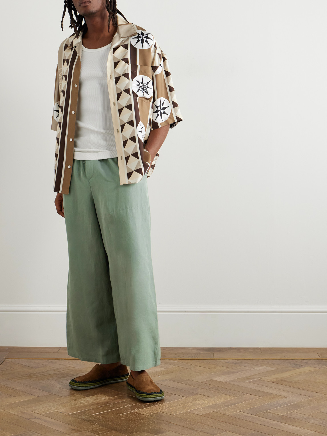 Loewe Paula's Ibiza Wide-leg Cropped Woven Drawstring Trousers In Green