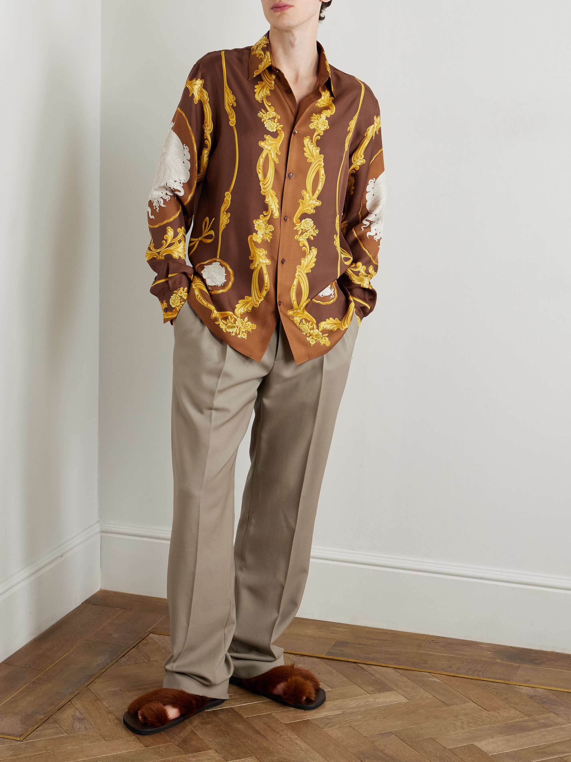 VERSACE 
