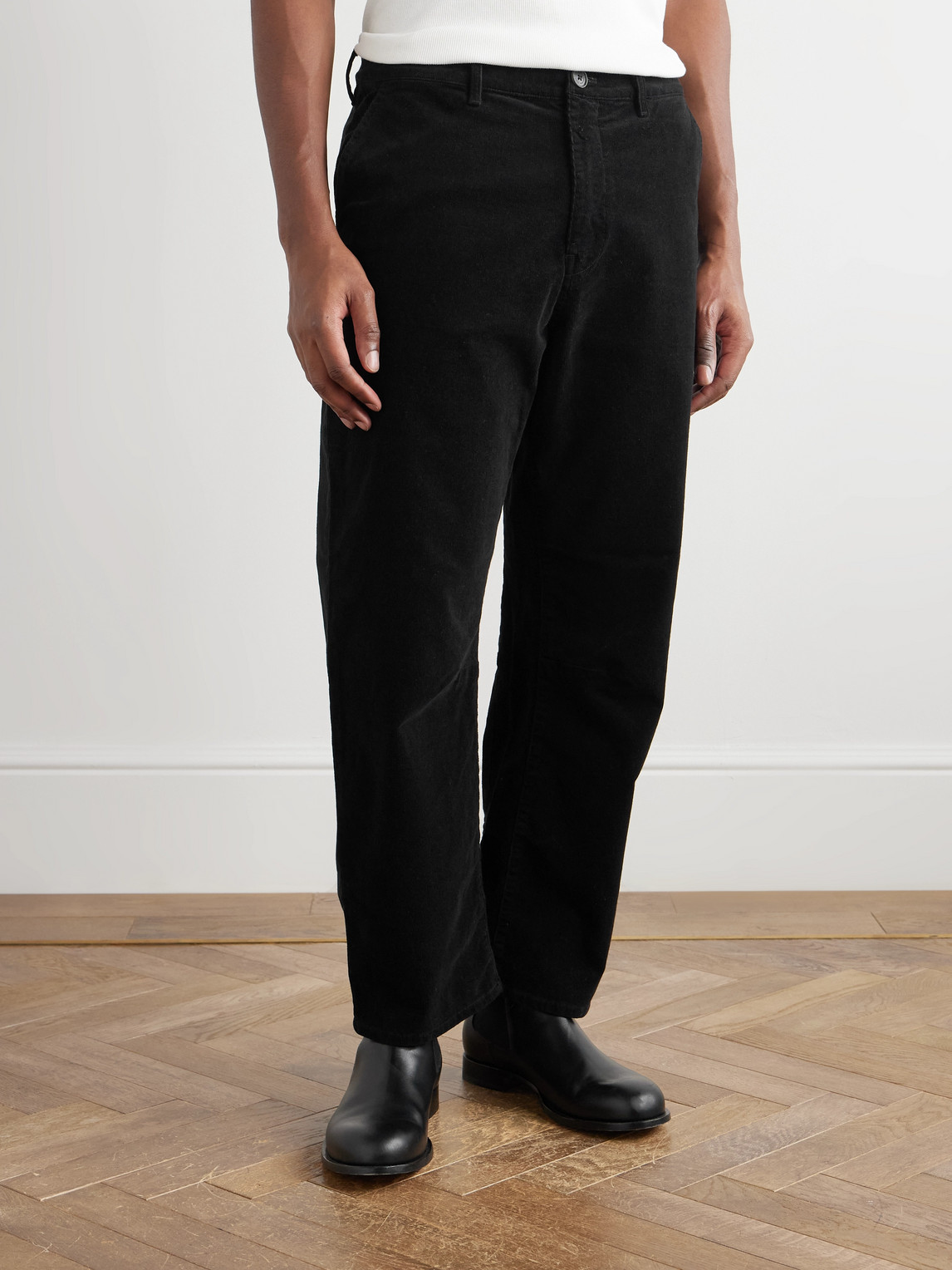 Nili Lotan Carpenter Cropped Straight-leg Cotton-blend Corduroy Trousers In Black
