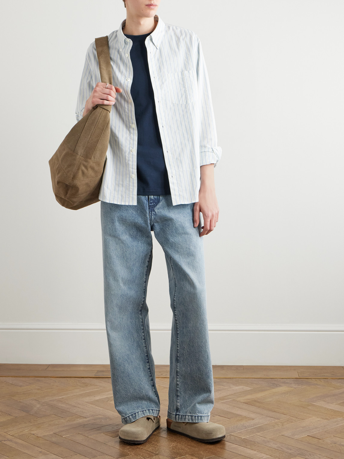 A.p.c. Men Blue Crewneck T-shirt With Logo Embroidered On The Front In Cotton Man
