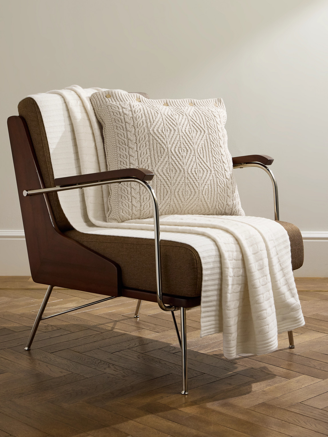 Cable-Knit Cashmere Throw — 2