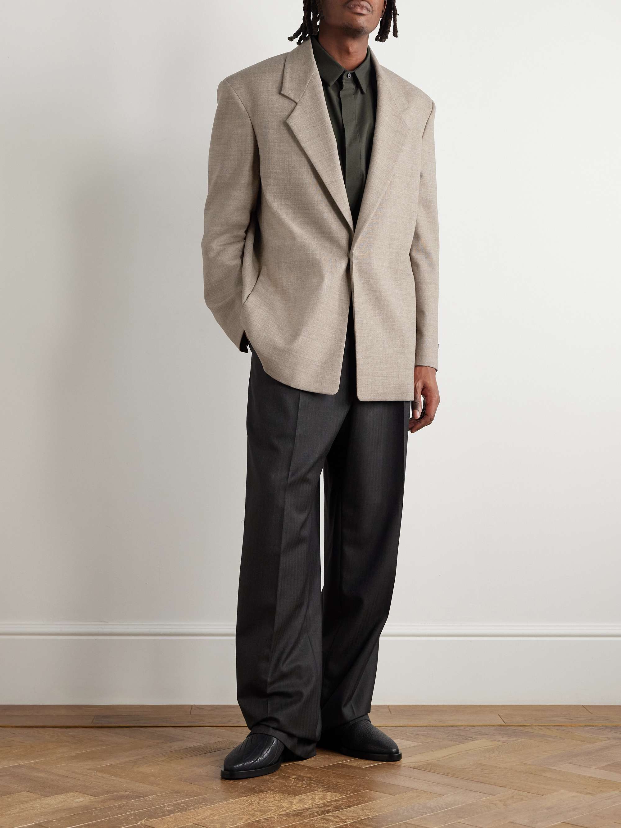 ピンクの猫様fear of god ETERNAL WOOL SUIT PANT ピンクの猫様fear of god ETERNAL WOOL SUIT PANT