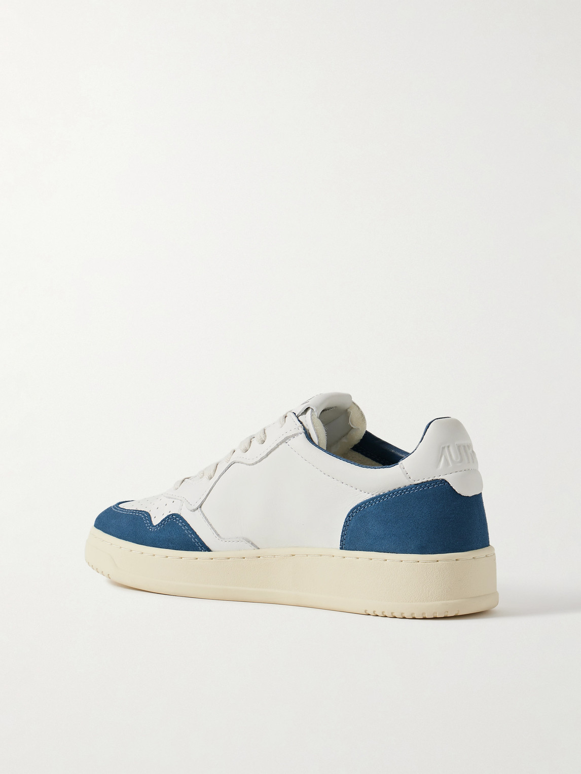 Autry 'medalist Low' White Low Top Sneakers With Side Logo Detail In Leather And Suede Man In White