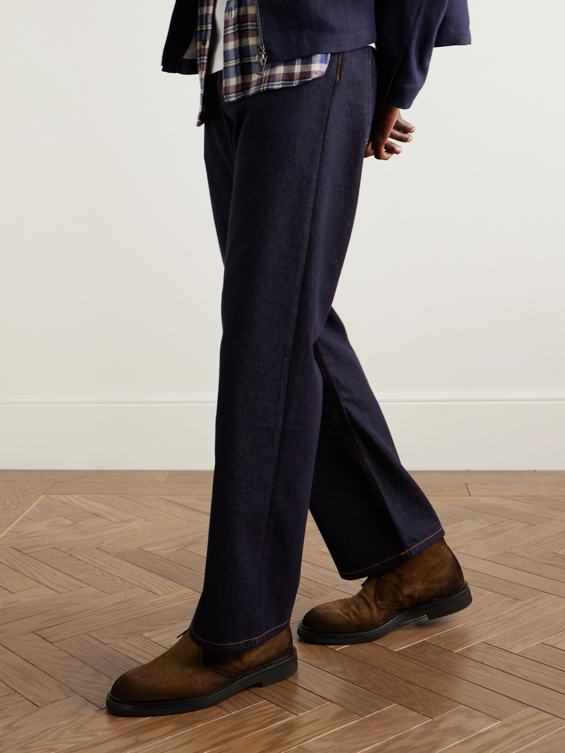 Officine Creative Dude Flexi 004 Suede Desert Boots In Brown