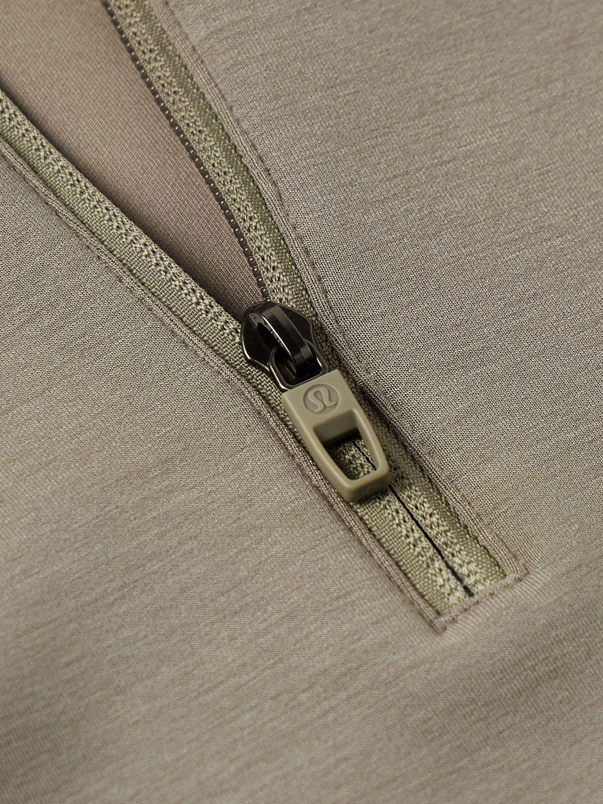 LULULEMON 