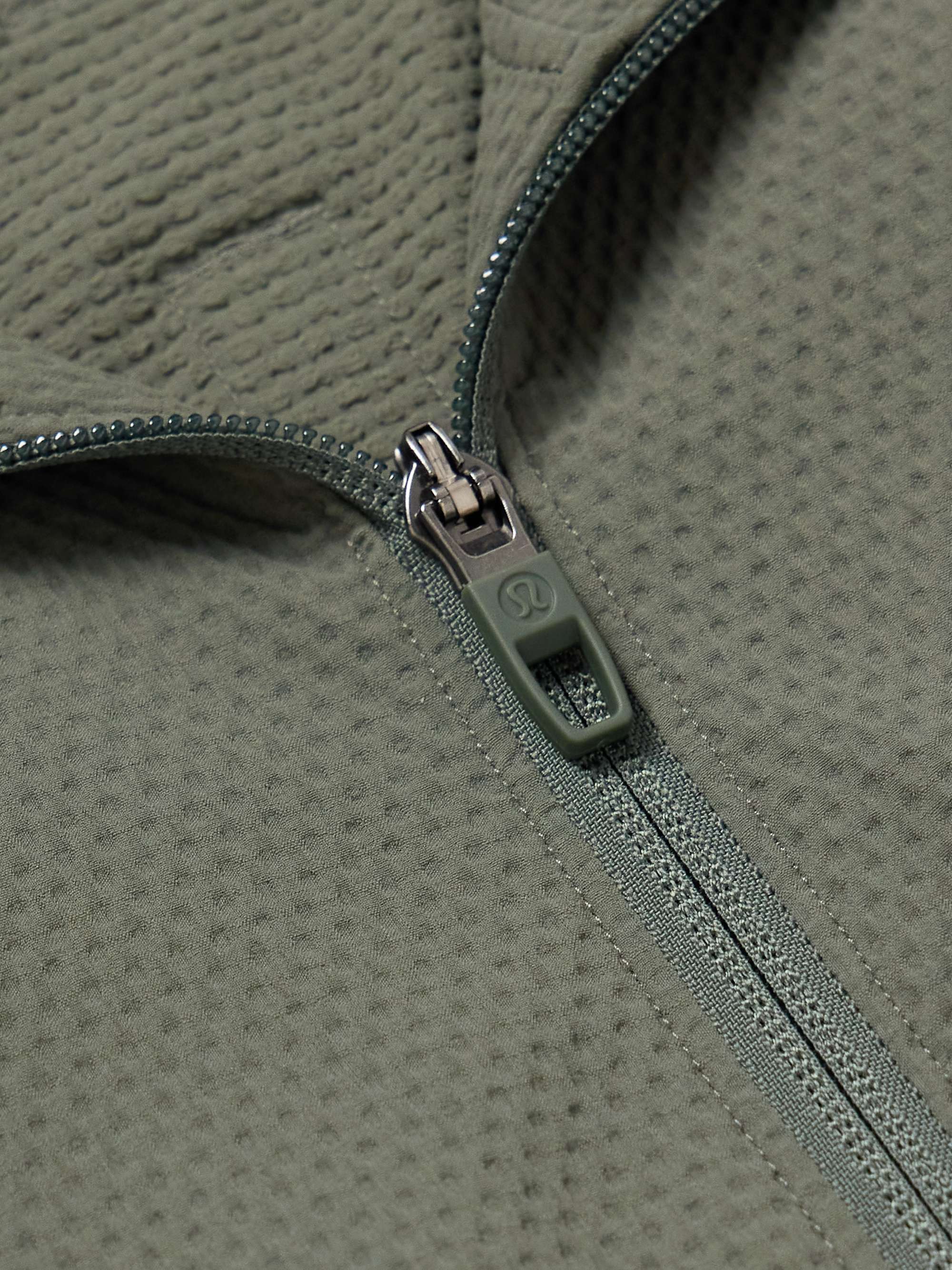 LULULEMON 