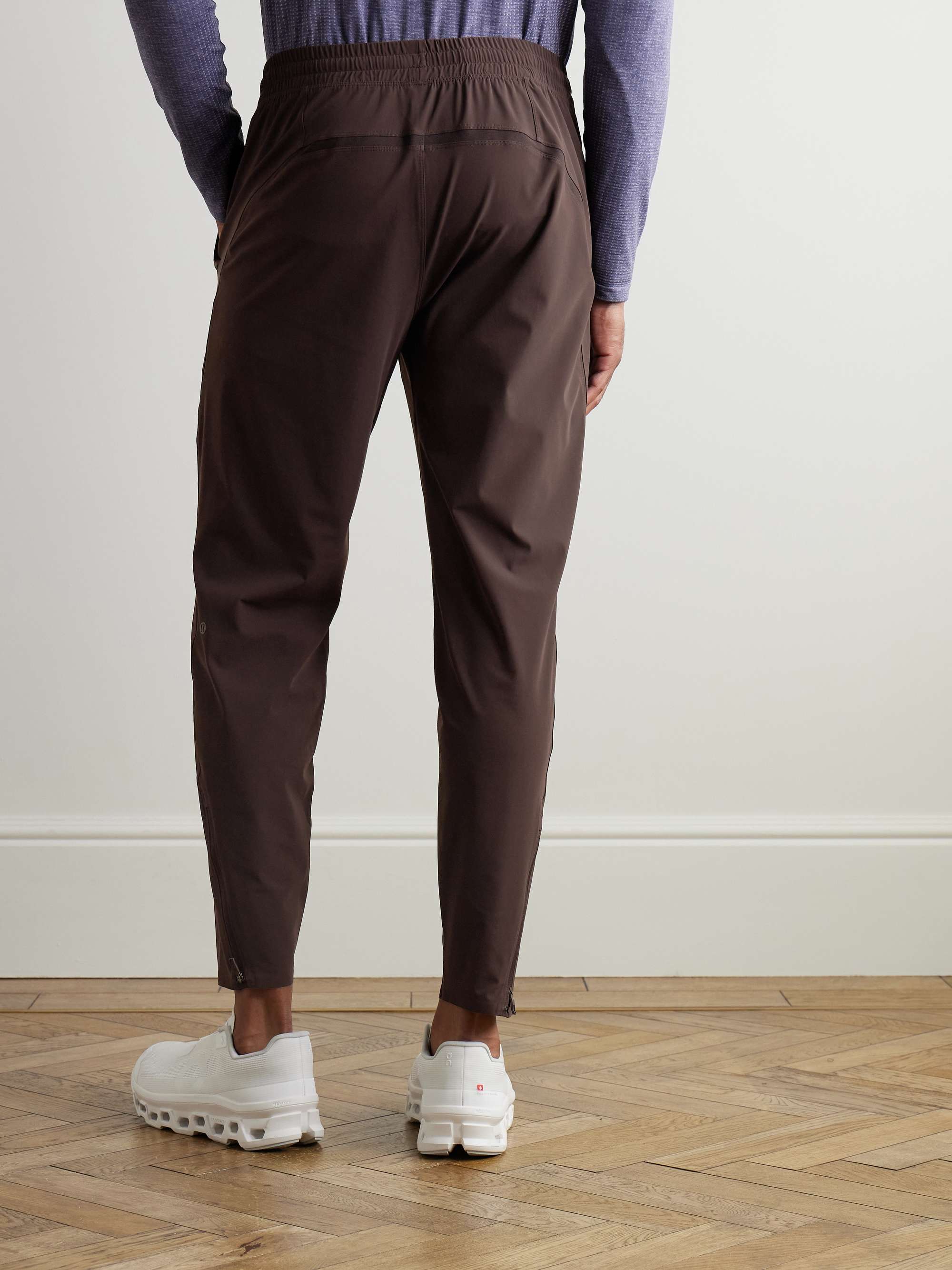 LULULEMON 
