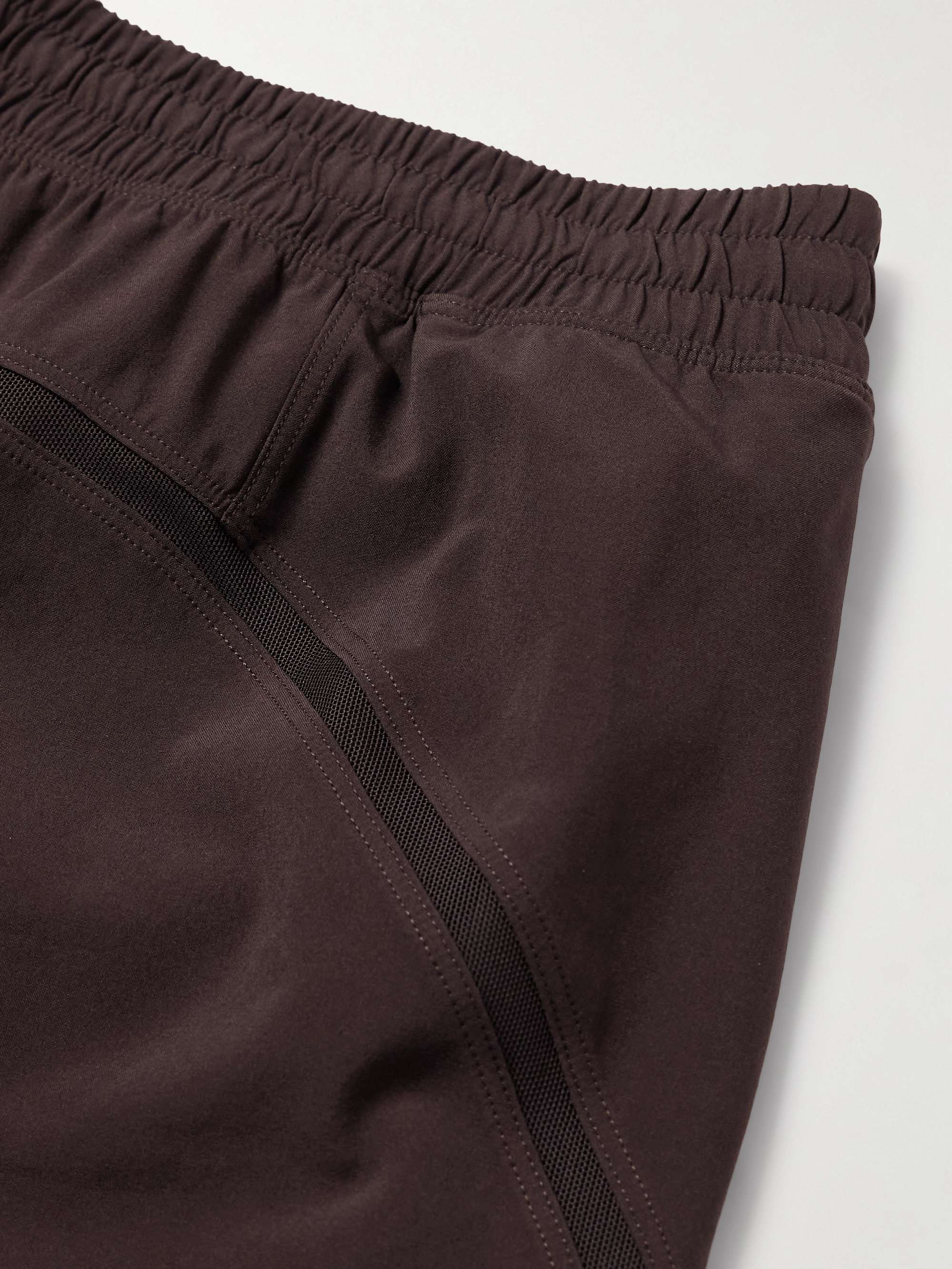 LULULEMON 