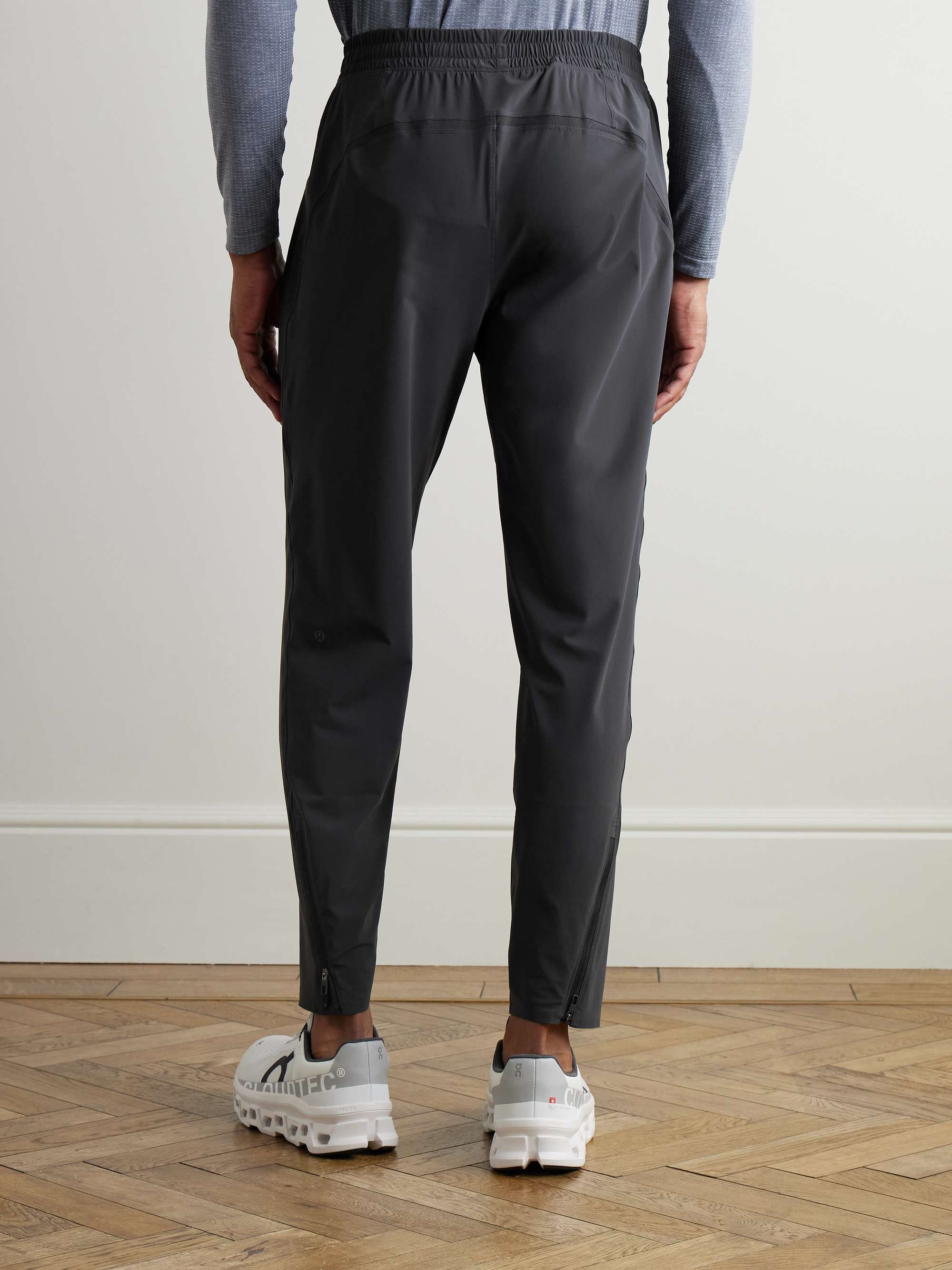 LULULEMON 
