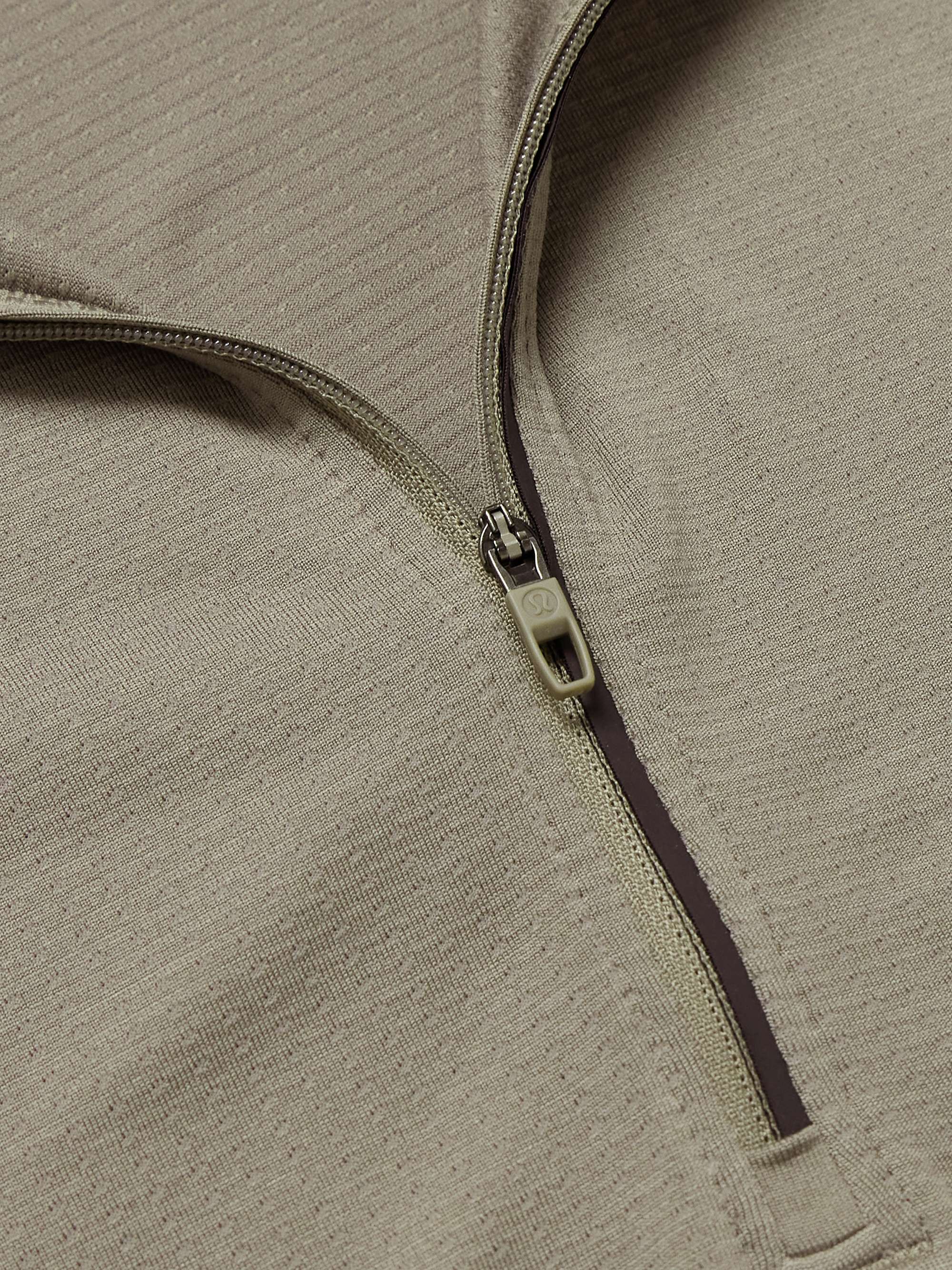 LULULEMON 