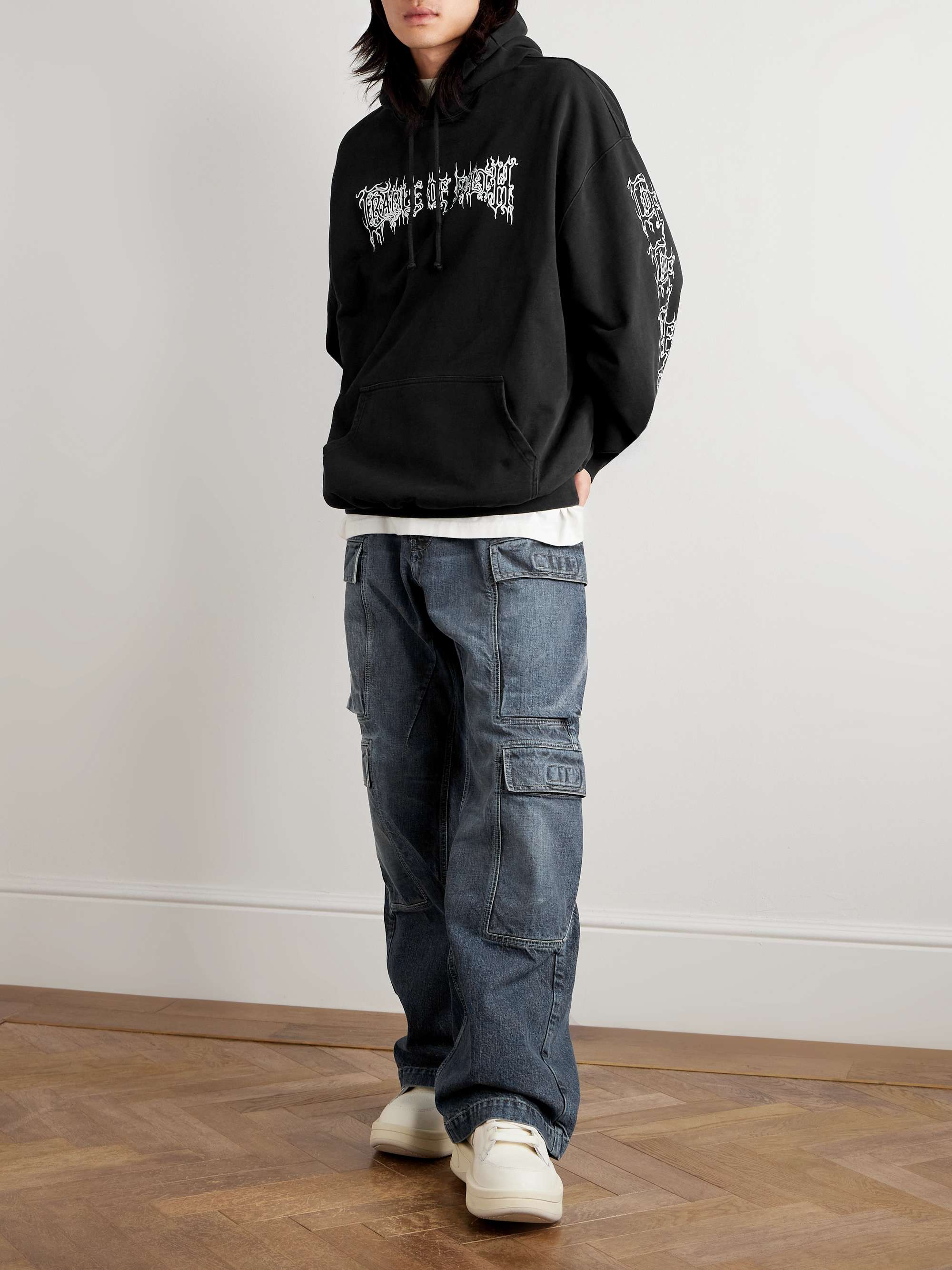 VETEMENTS 