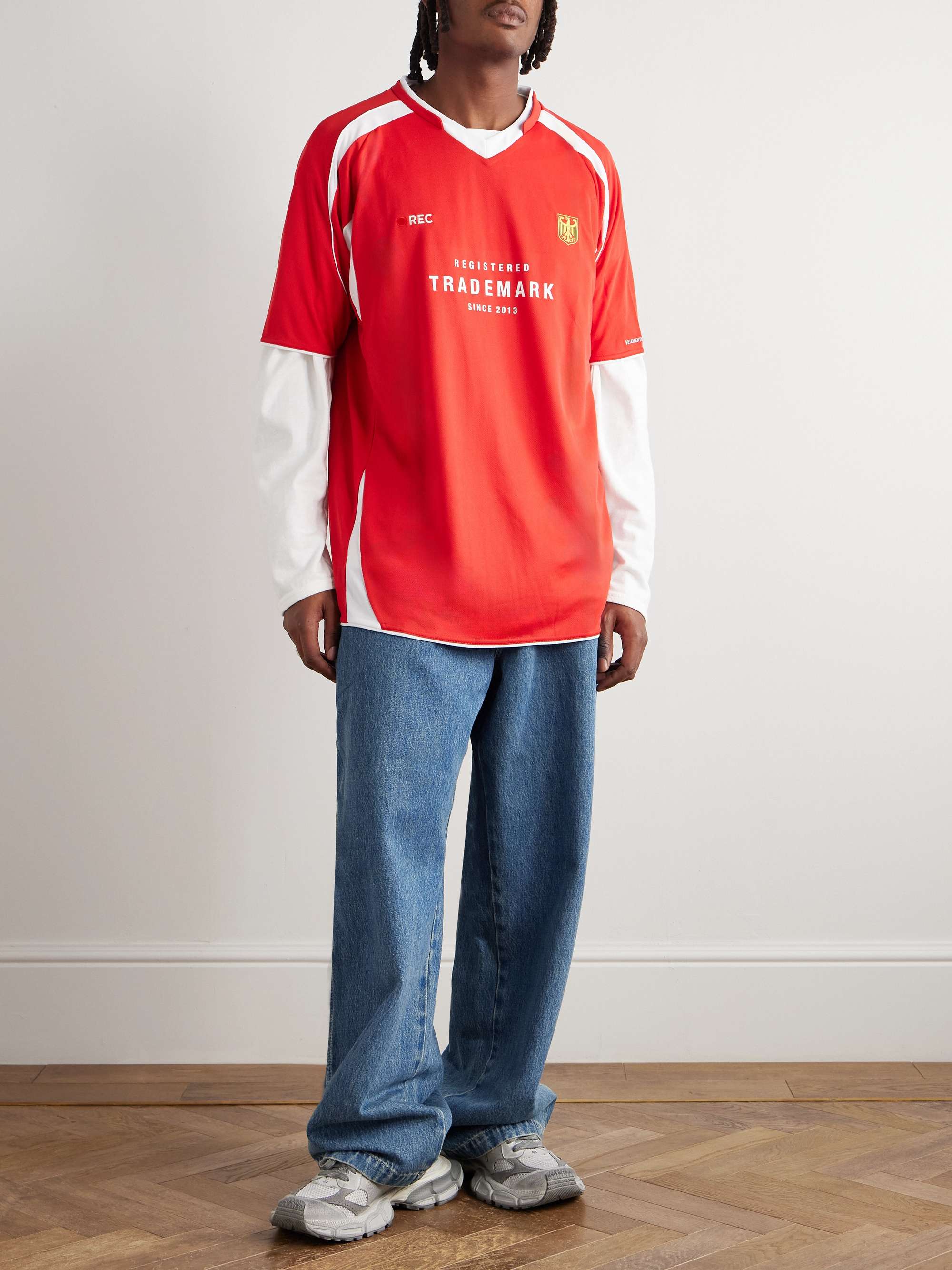 VETEMENTS 