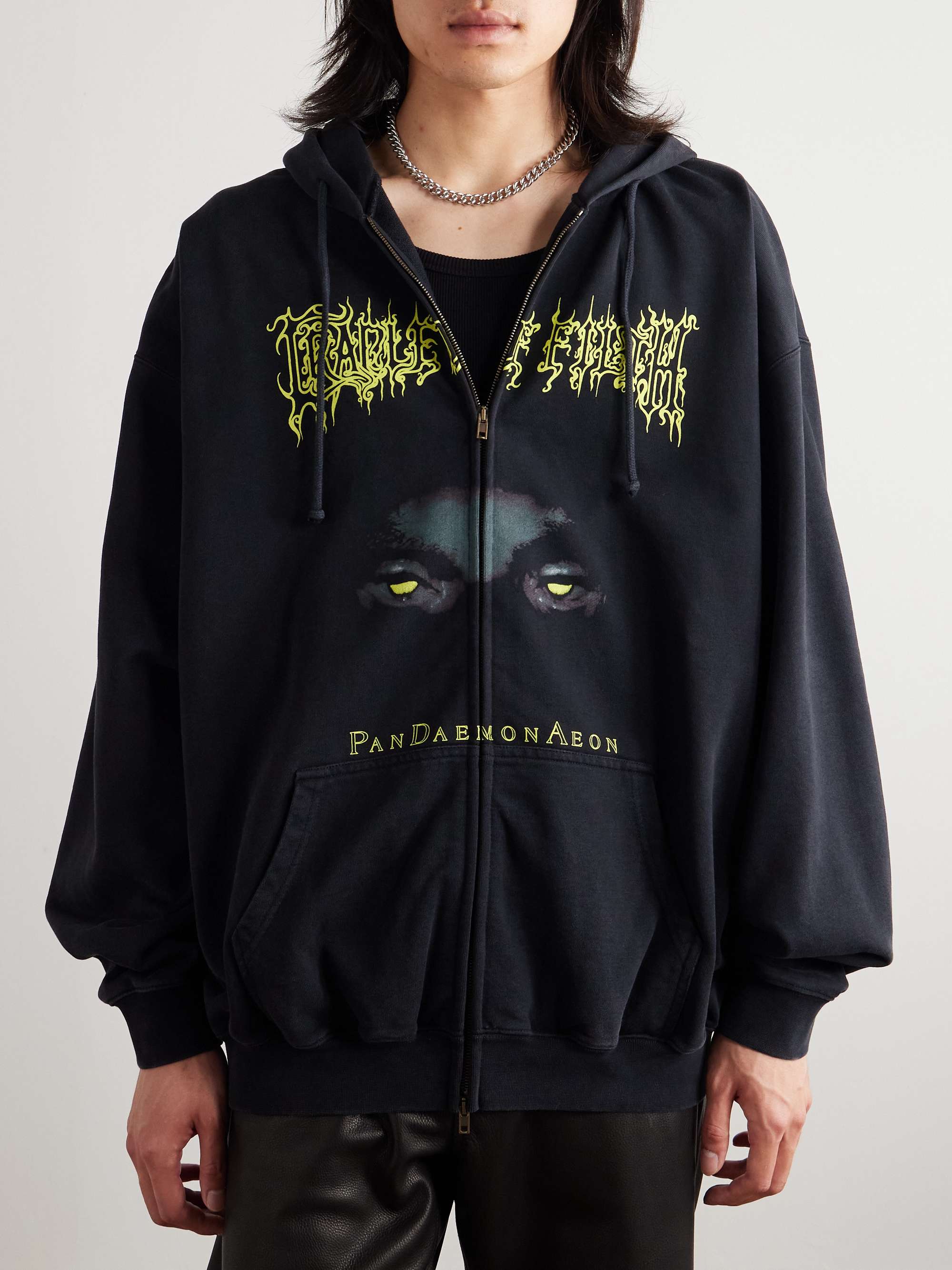 VETEMENTS 