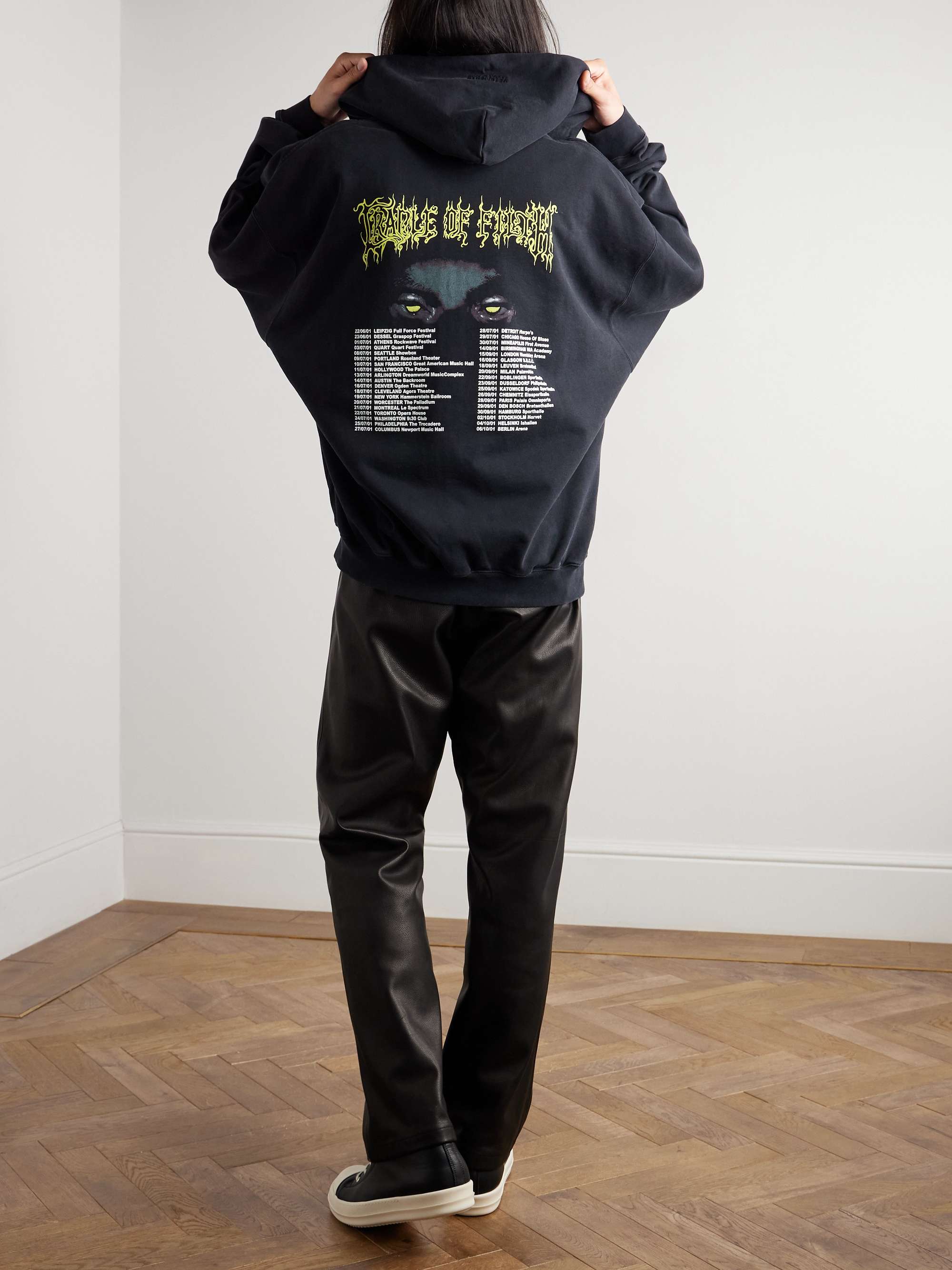 VETEMENTS 