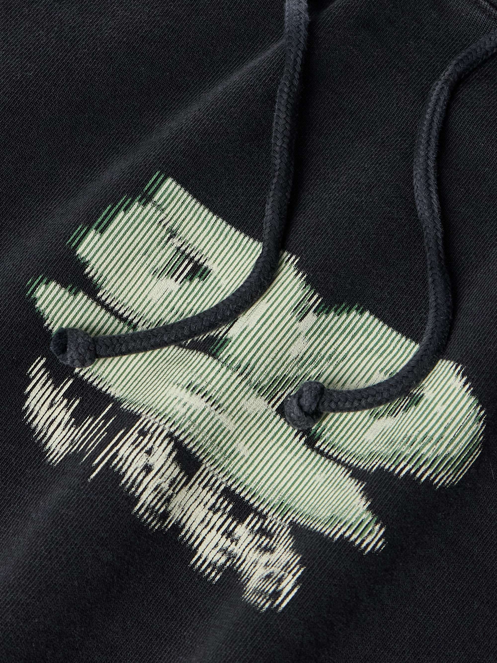 VETEMENTS 