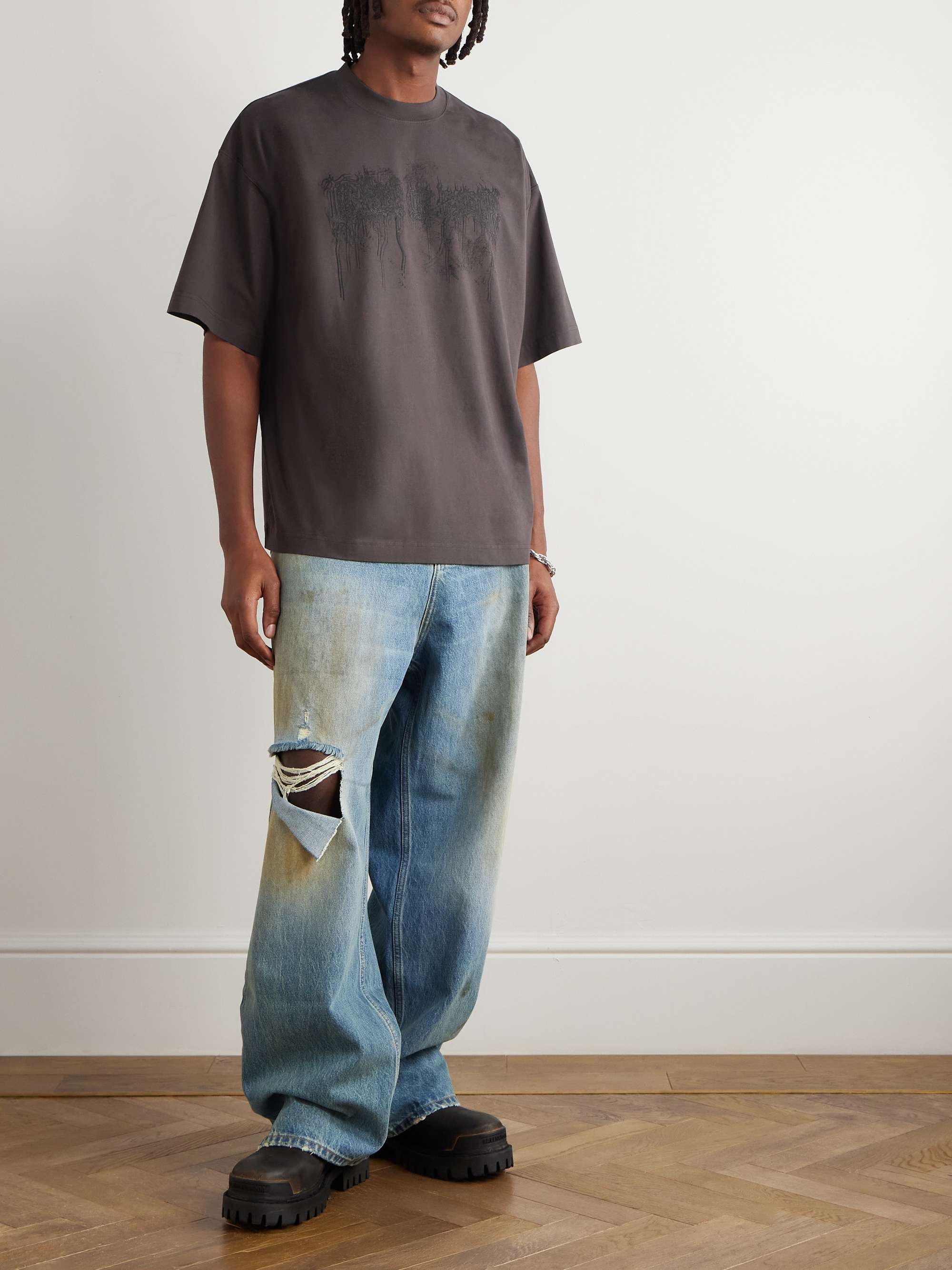 VETEMENTS 
