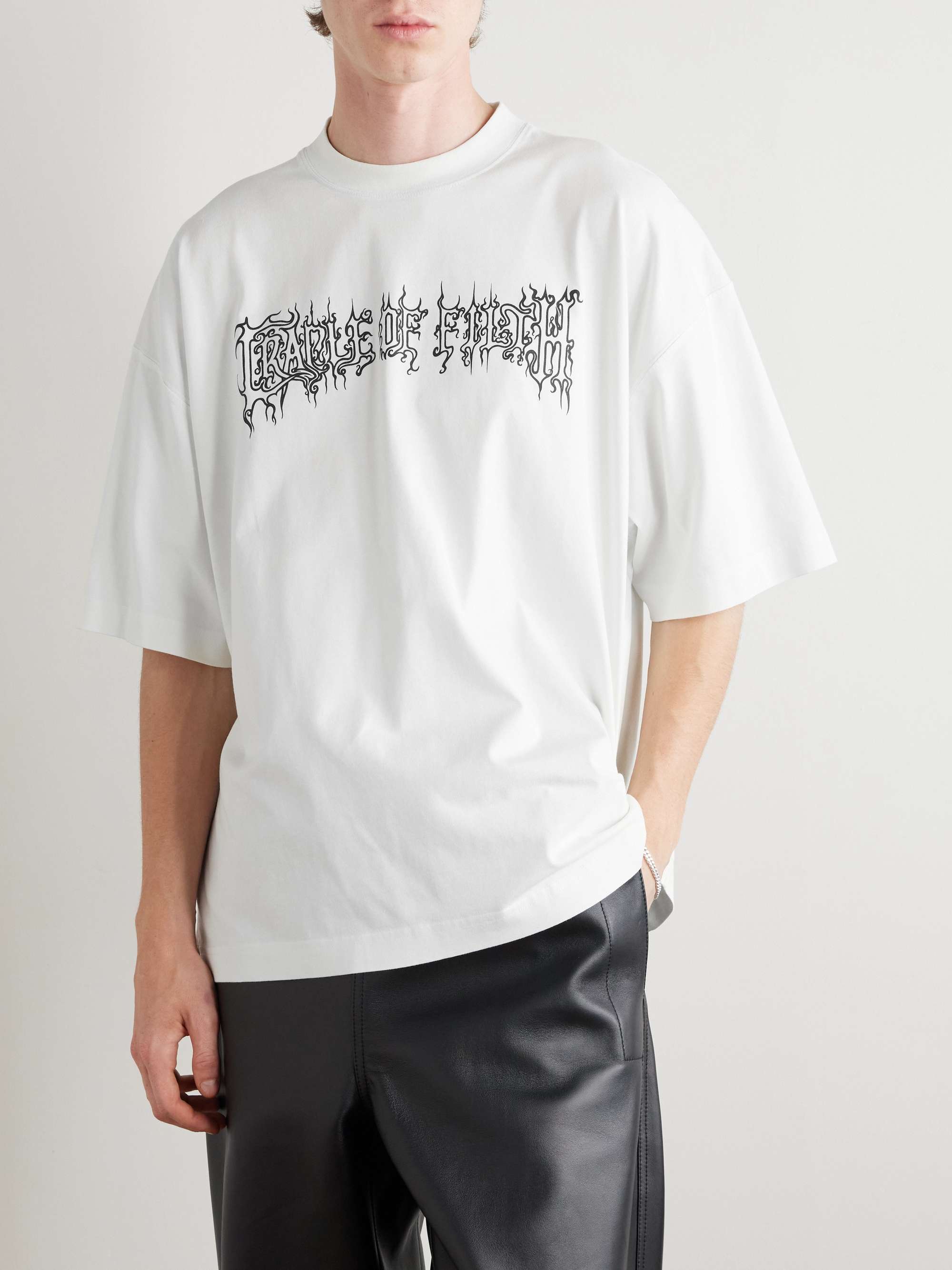 VETEMENTS 