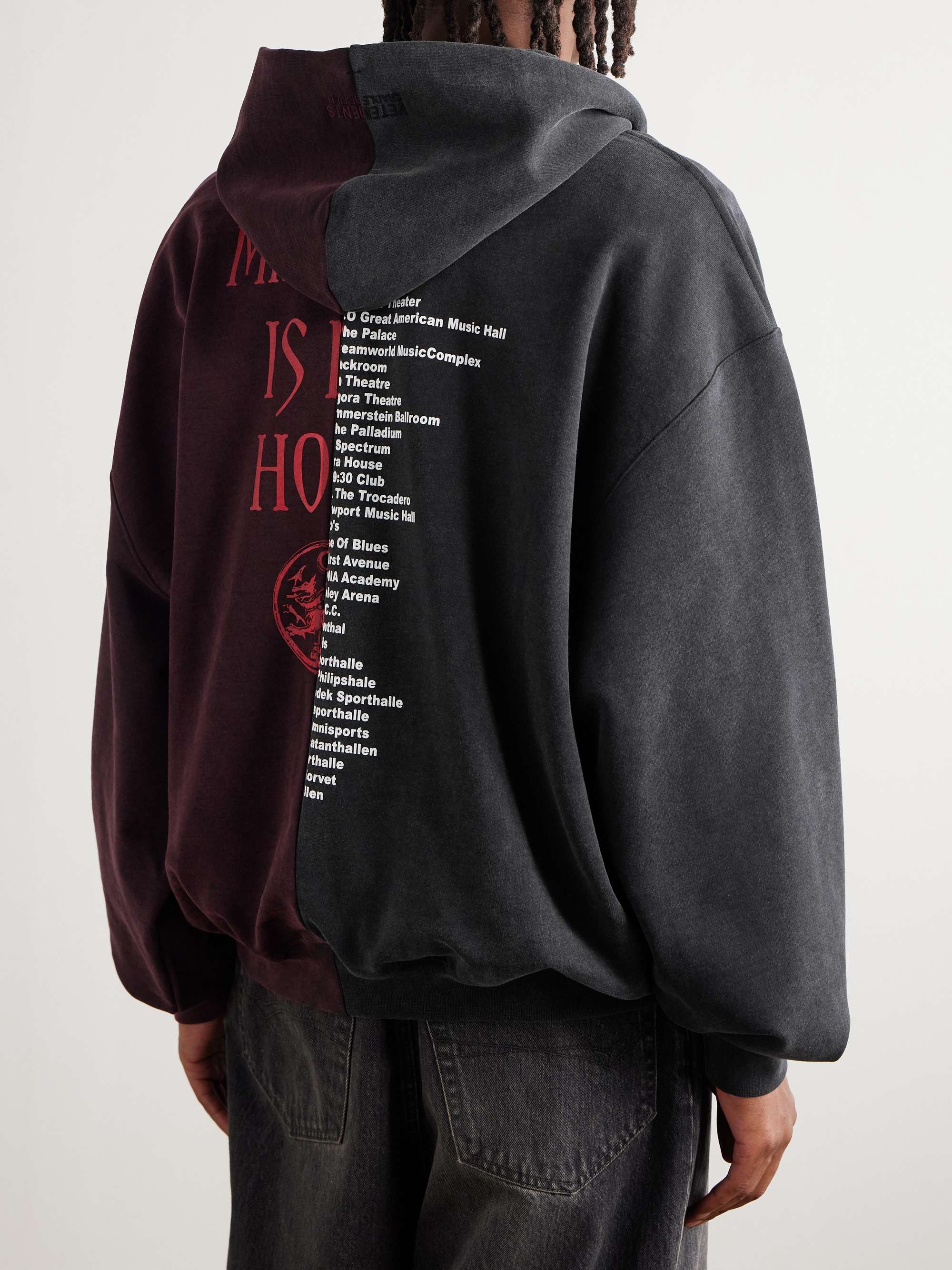 VETEMENTS 