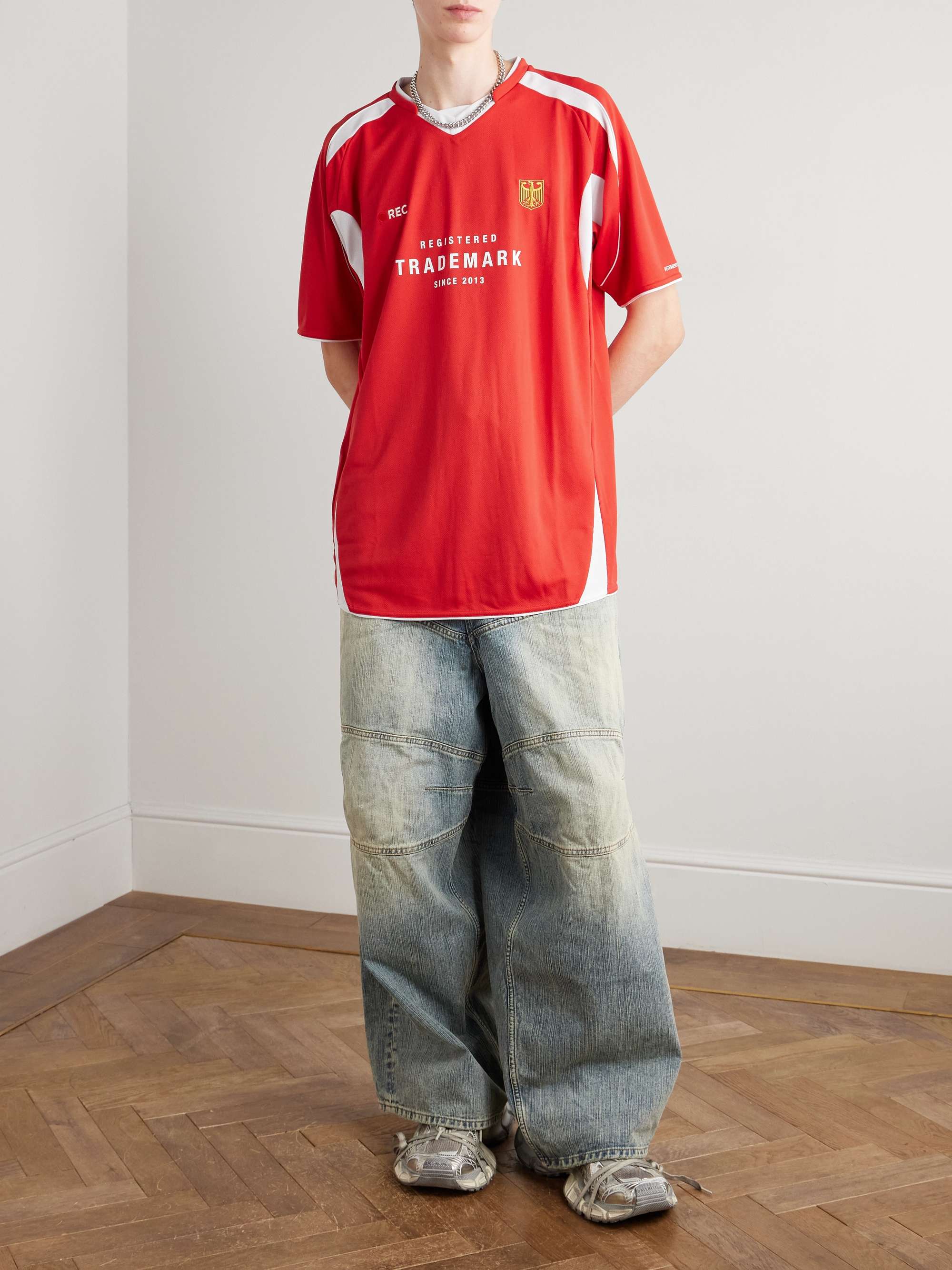 VETEMENTS 