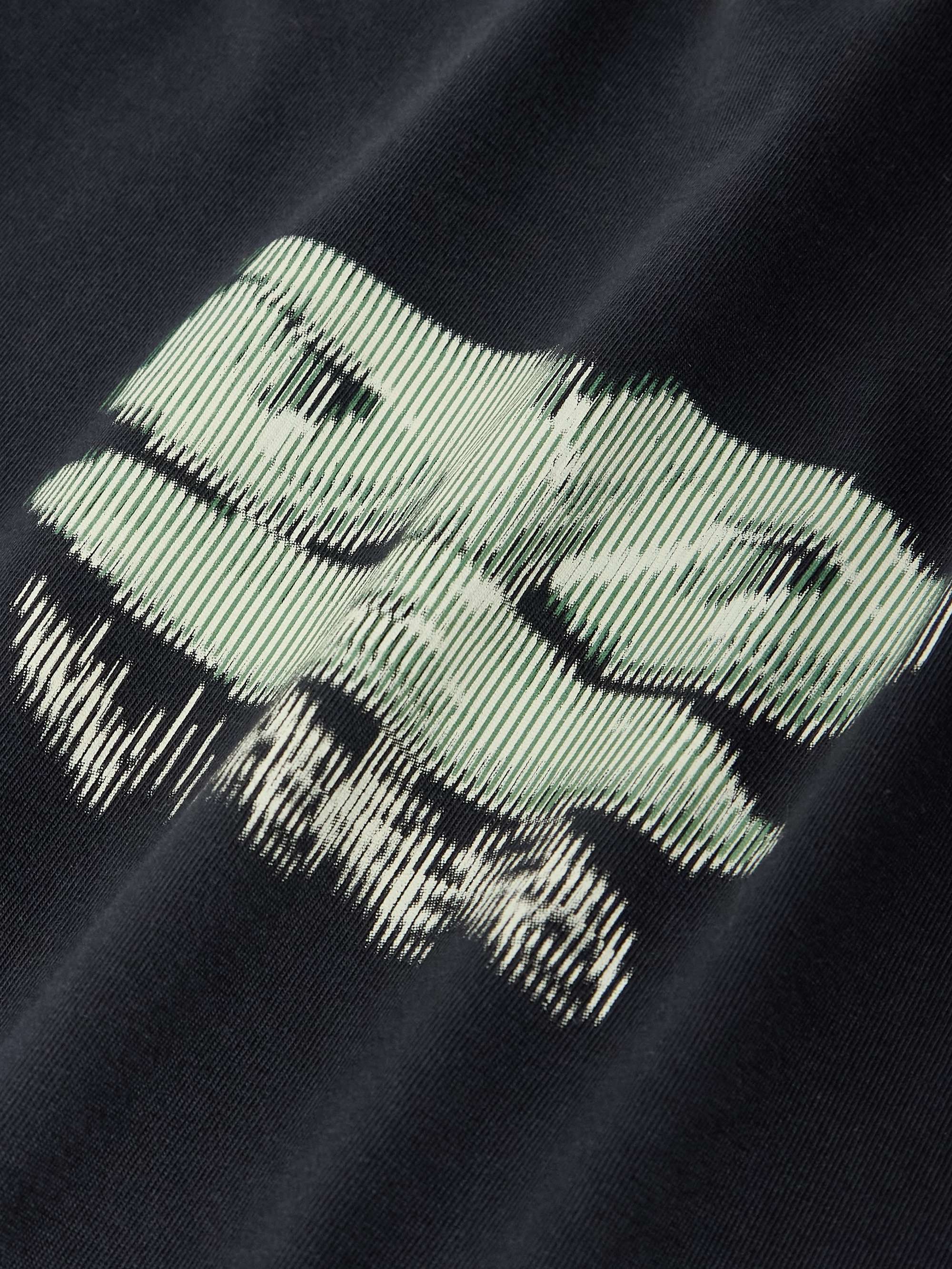 VETEMENTS 