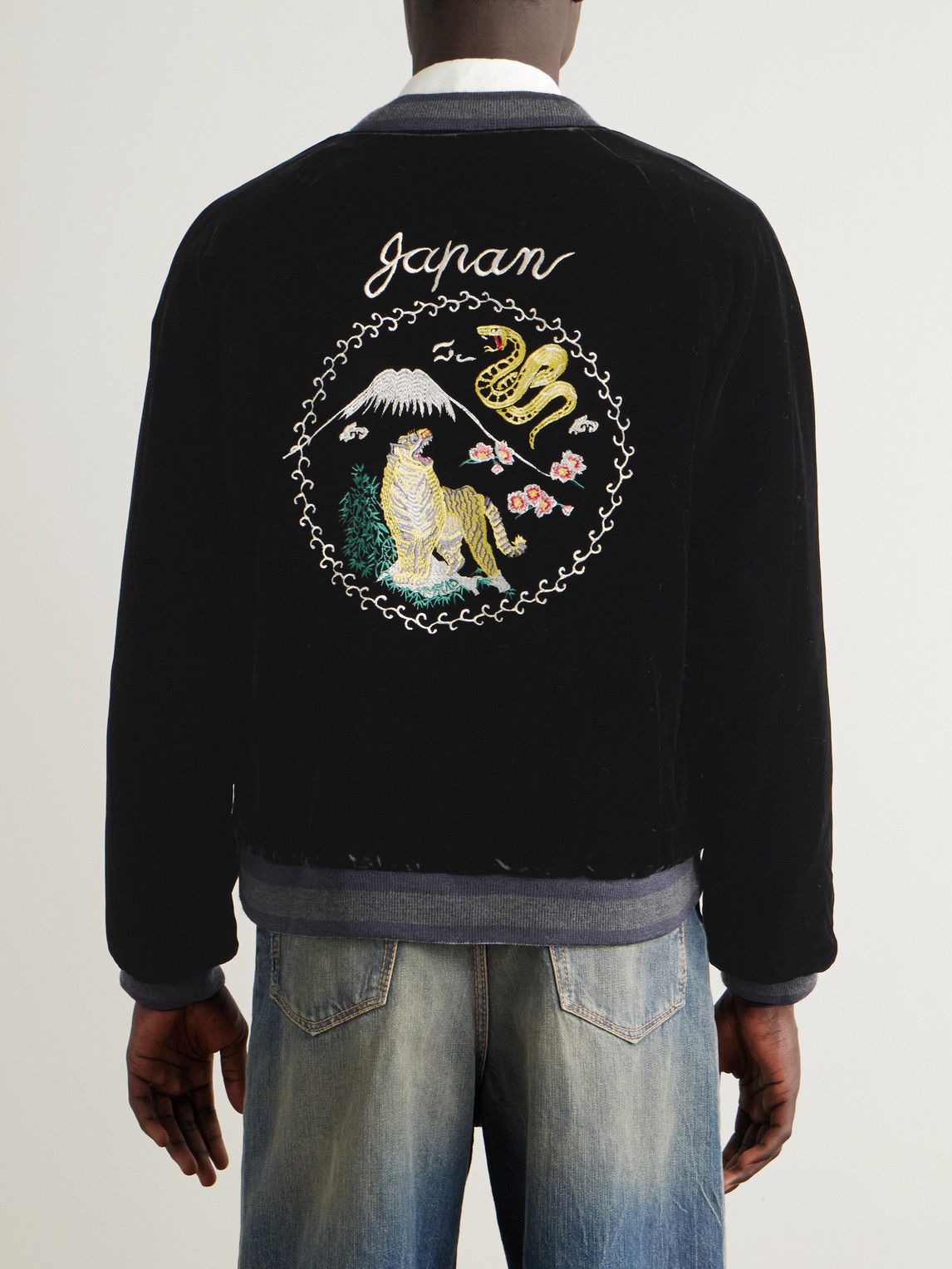  Blue Blue Japan - Tora Ni Fuji Reversible Embroidered Velvet And Satin Bomber Jacket - Men - Black - S 