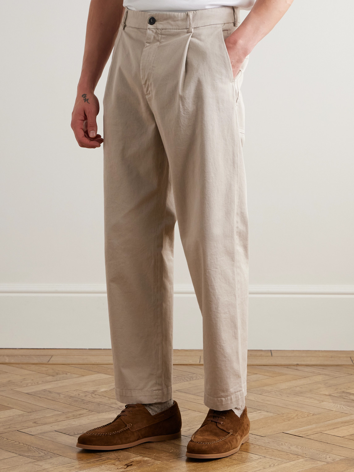 Barena Venezia Tapered Cropped Pleated Stretch-cotton Twill Trousers In Neutral