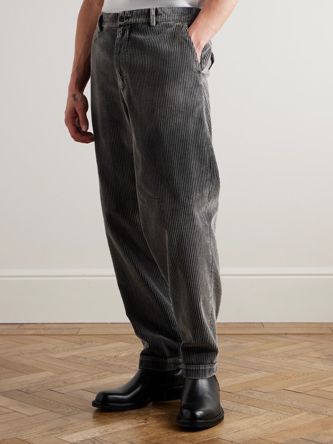 Barena Venezia Canasta Straight-leg Garment-dyed Cotton-corduroy Trousers In Black