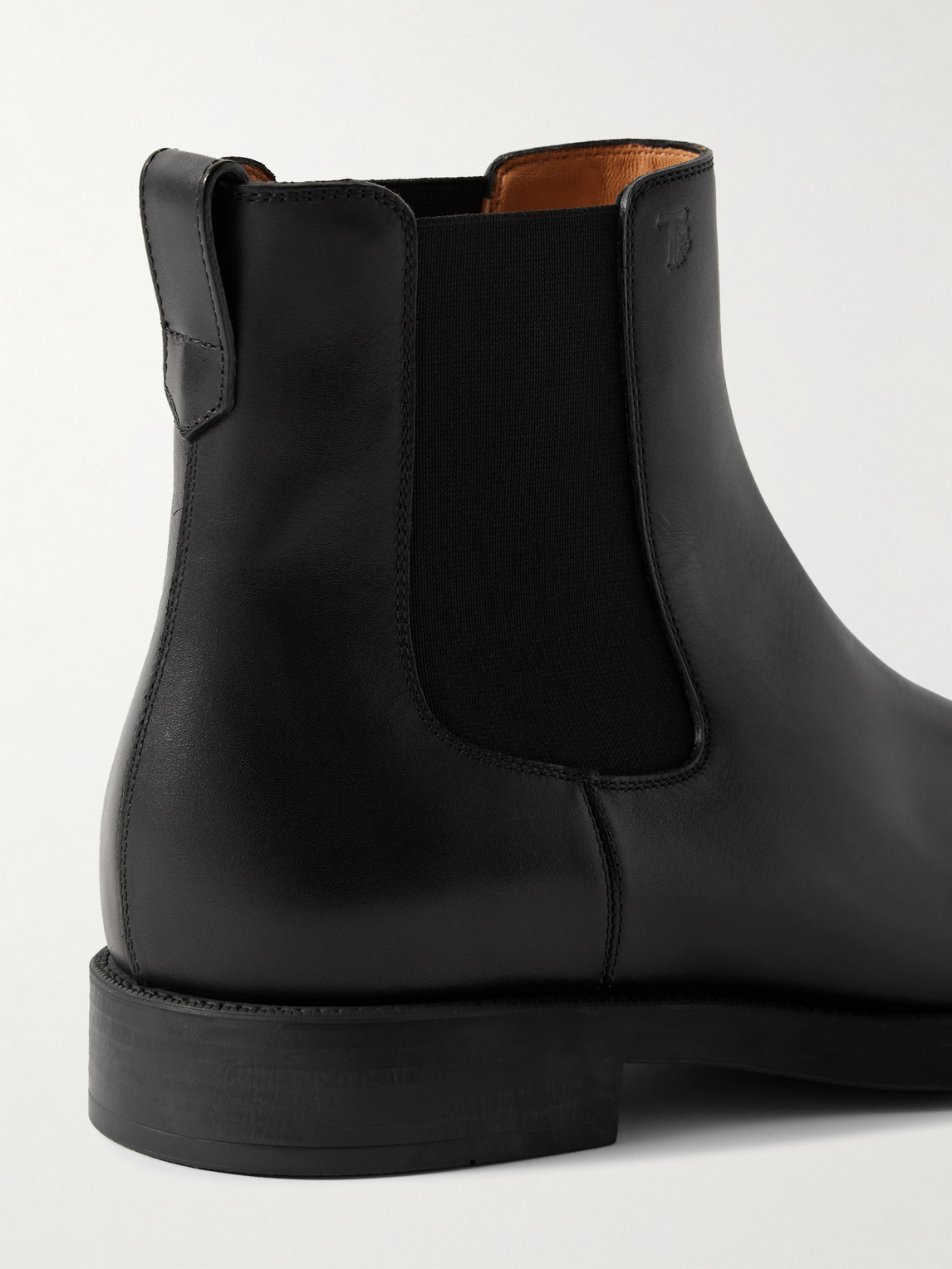 Tod's Leather Chelsea Boots In Black