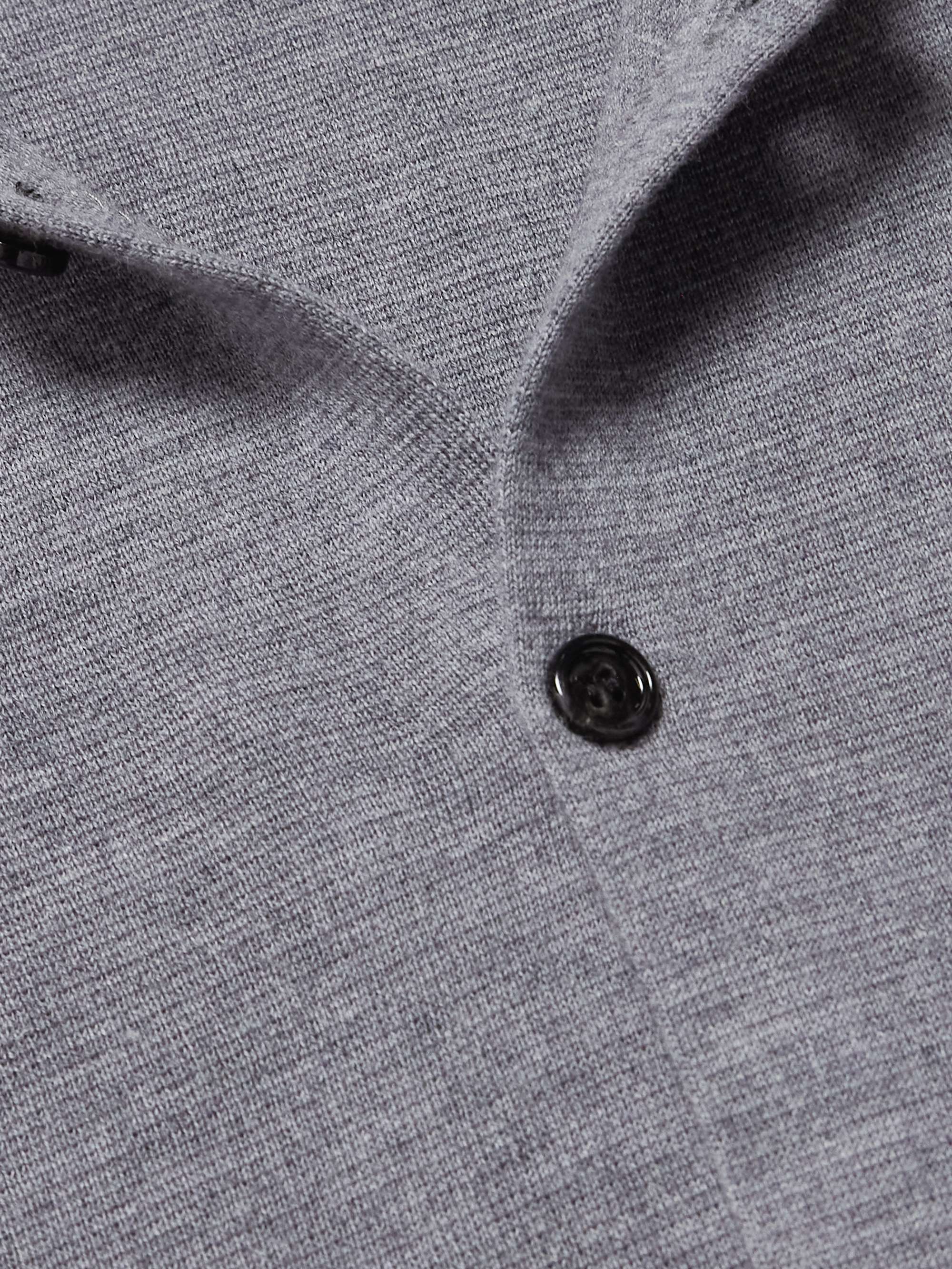 ALLUDE 