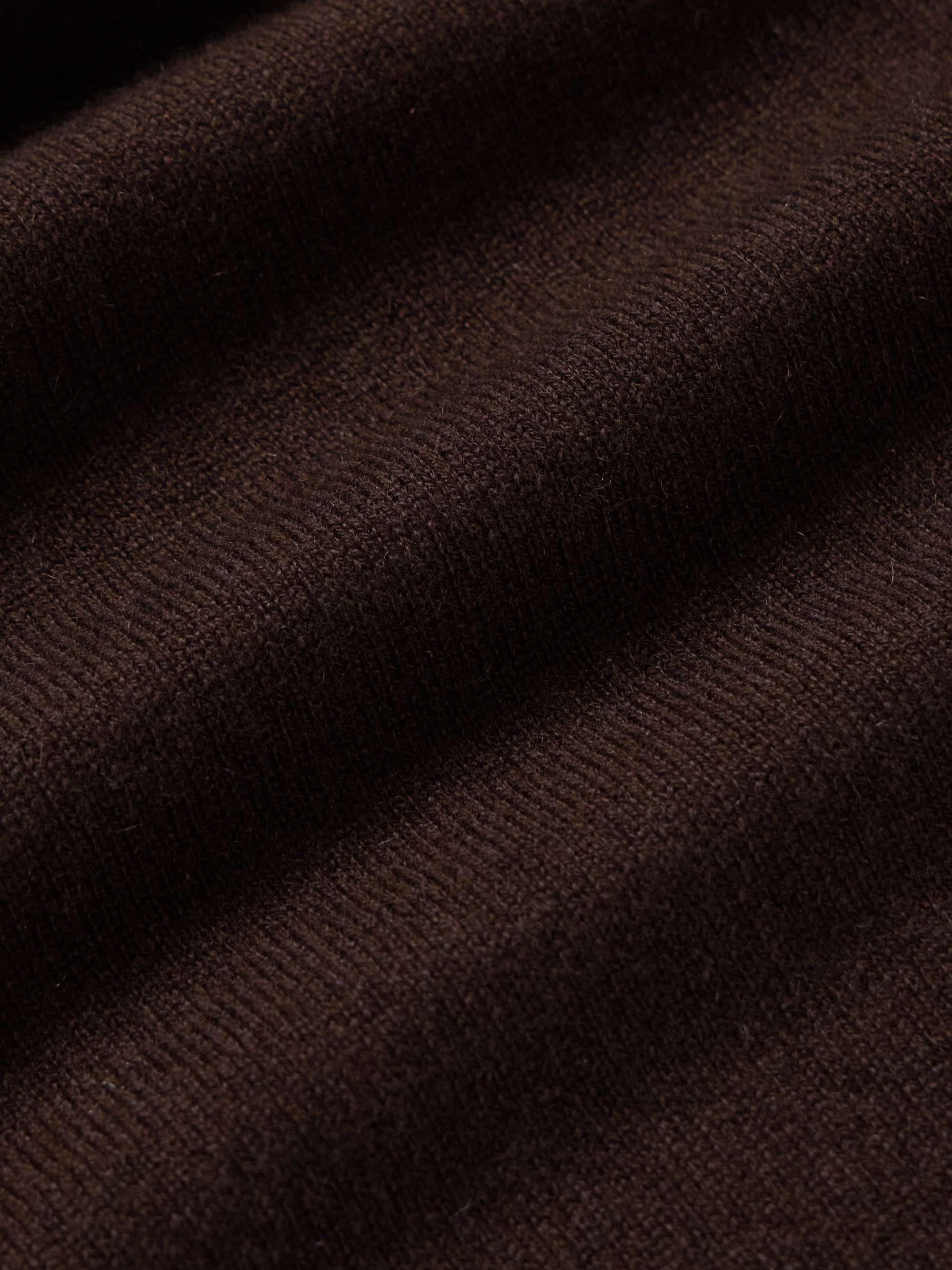 ALLUDE 