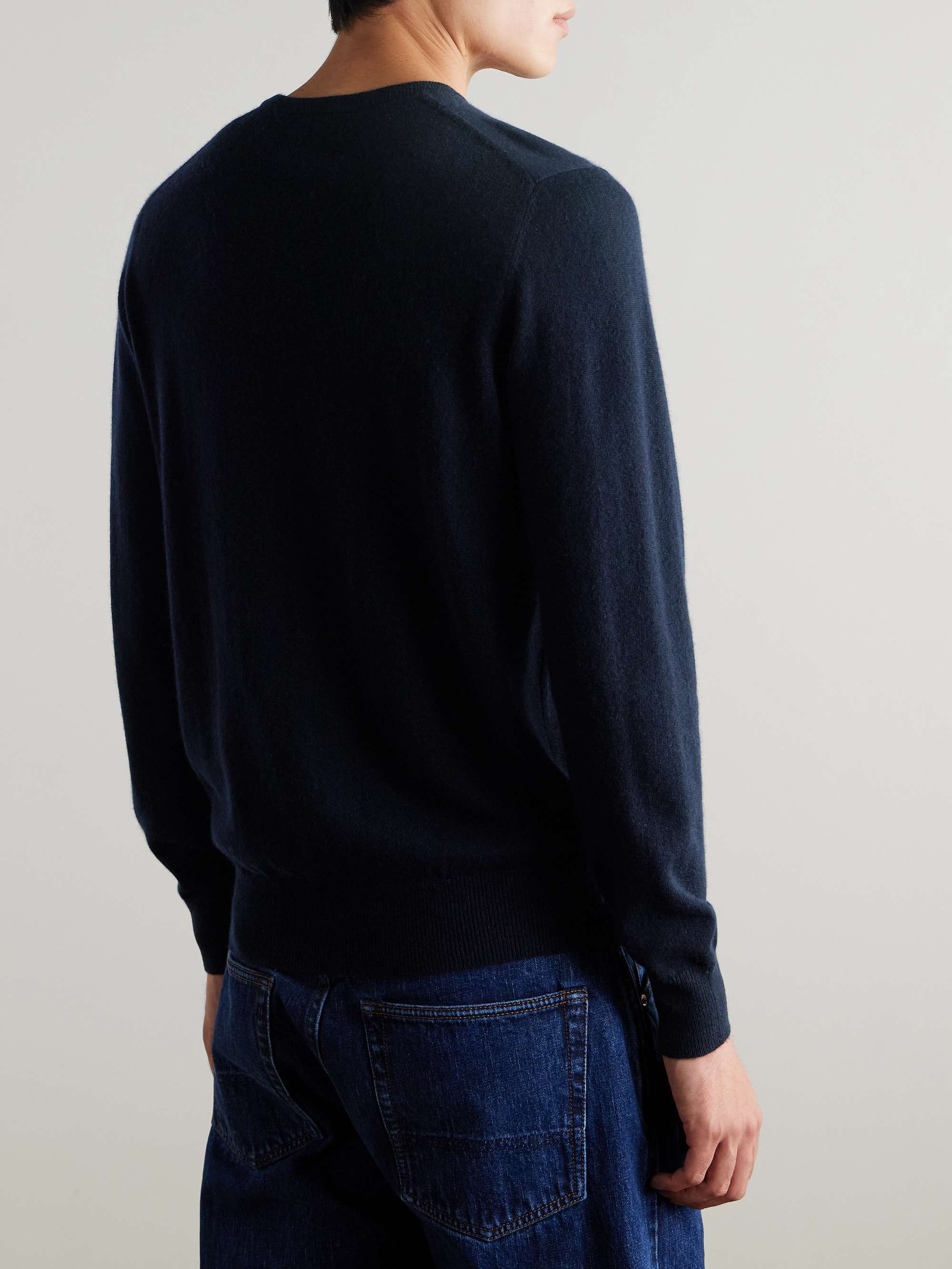 ALLUDE 