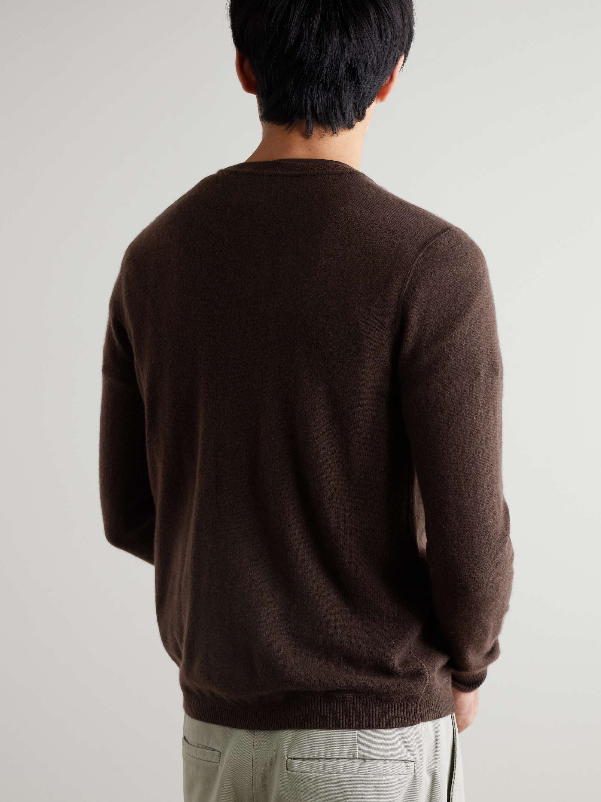 ALLUDE 
