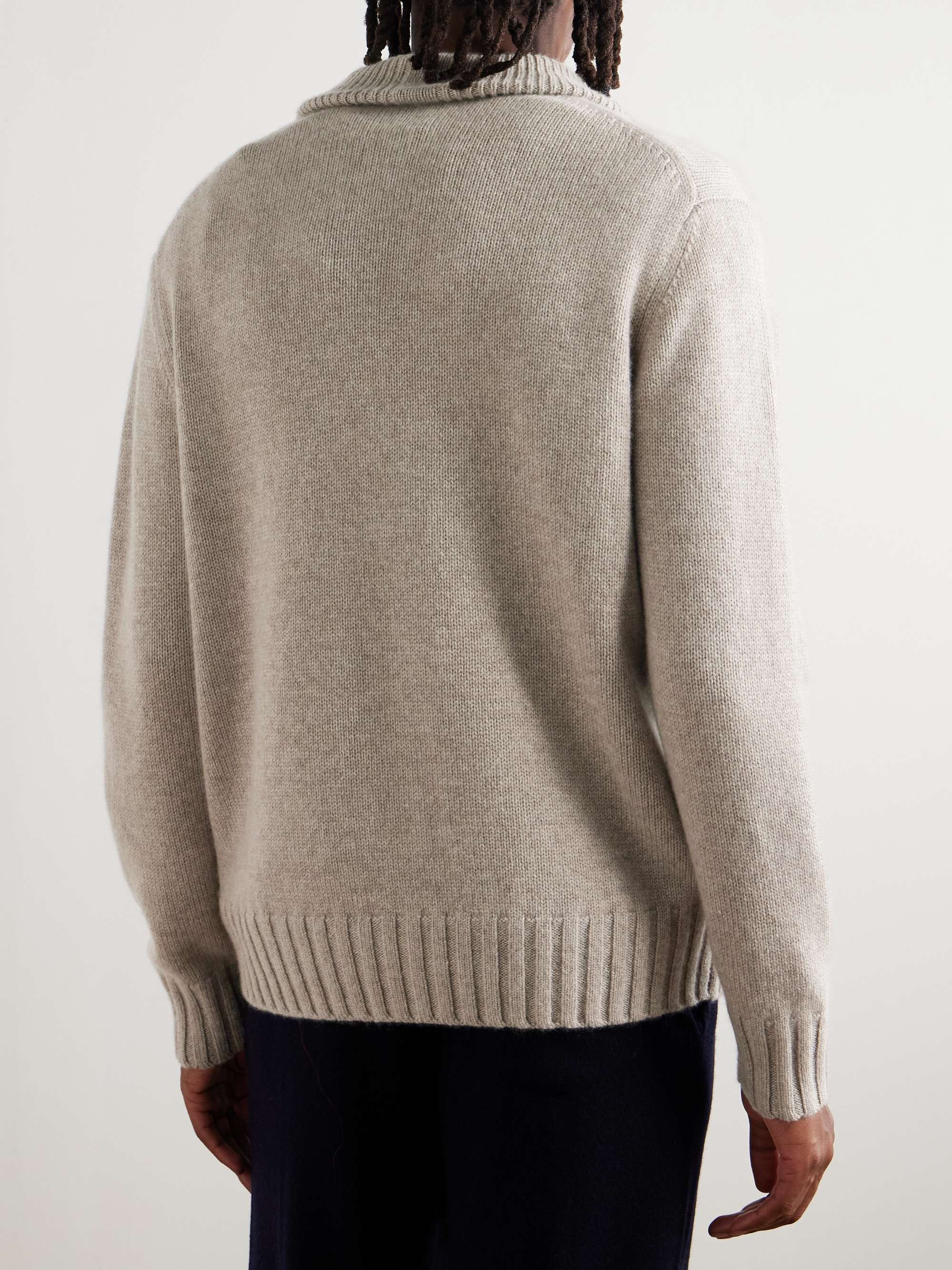 ALLUDE 