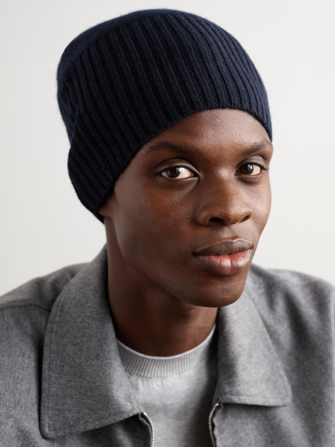 Ribbed Cashmere Beanie — 2