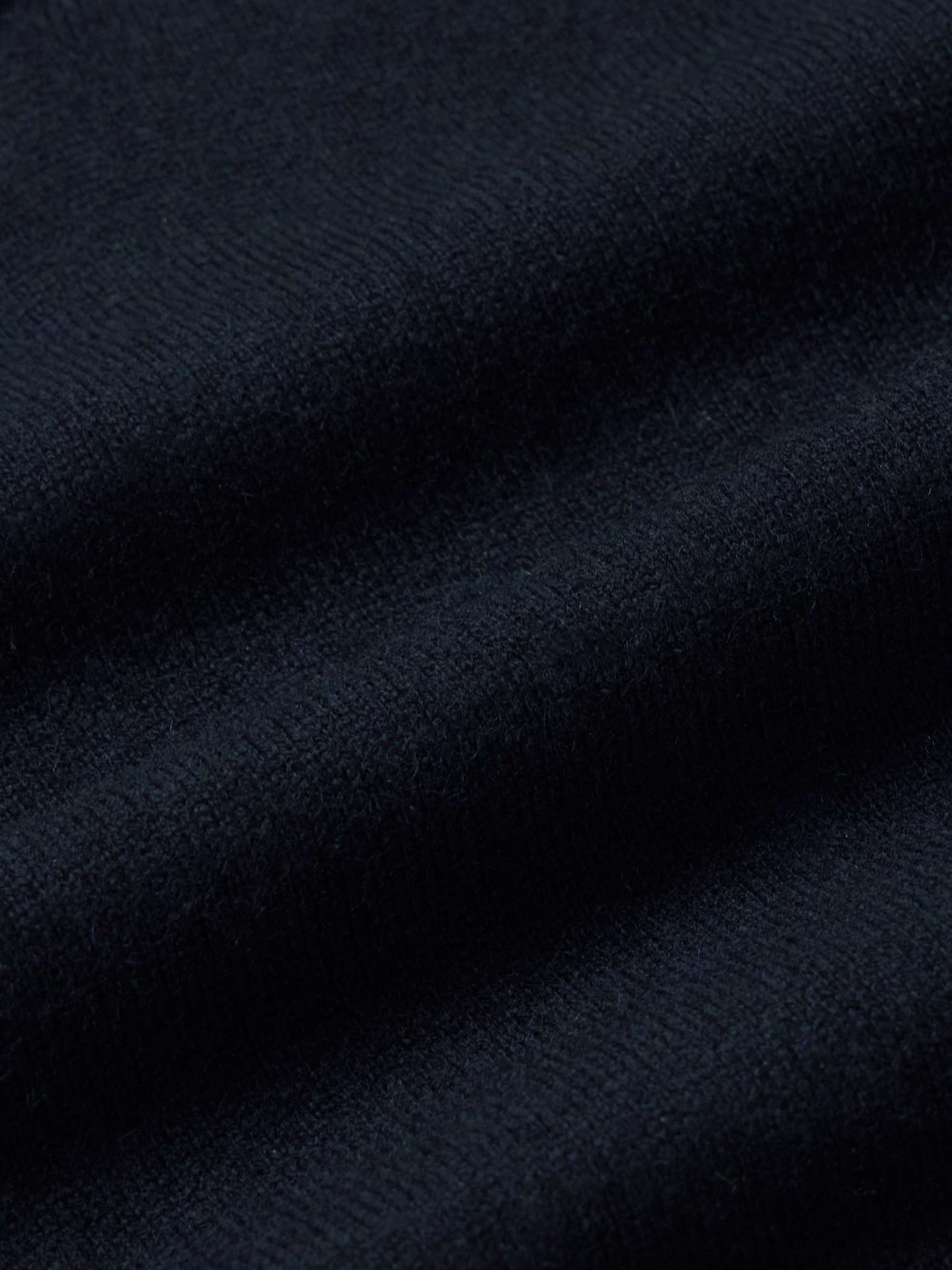 ALLUDE 