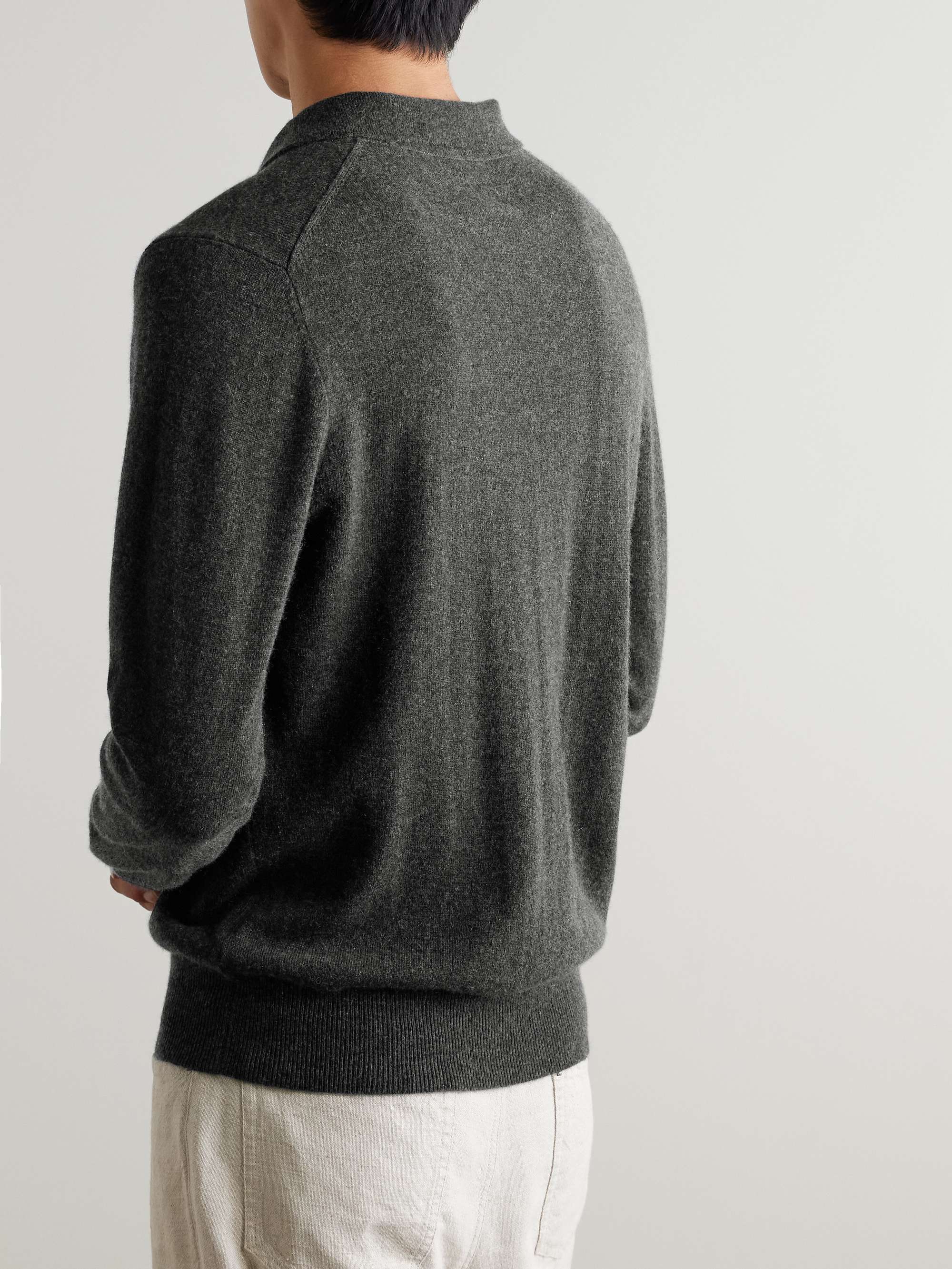 ALLUDE 
