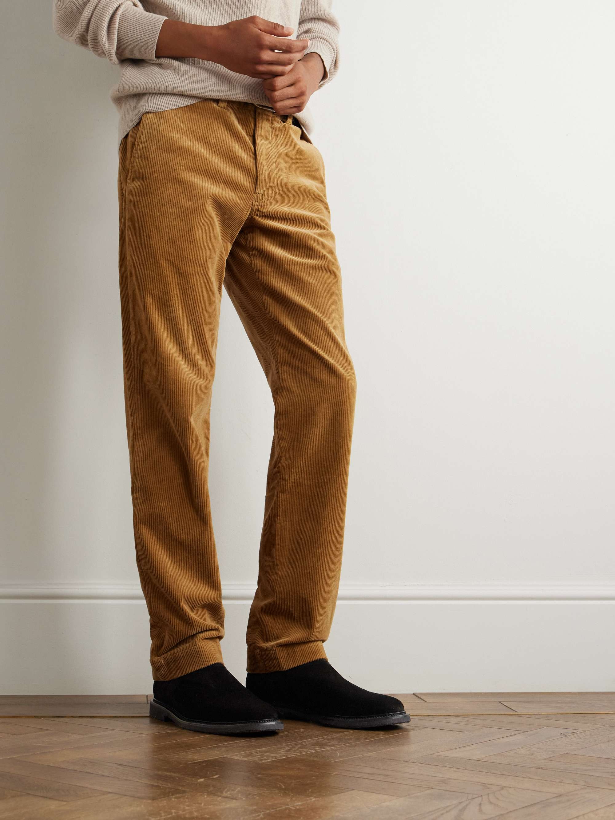 COMMON PROJECTS 