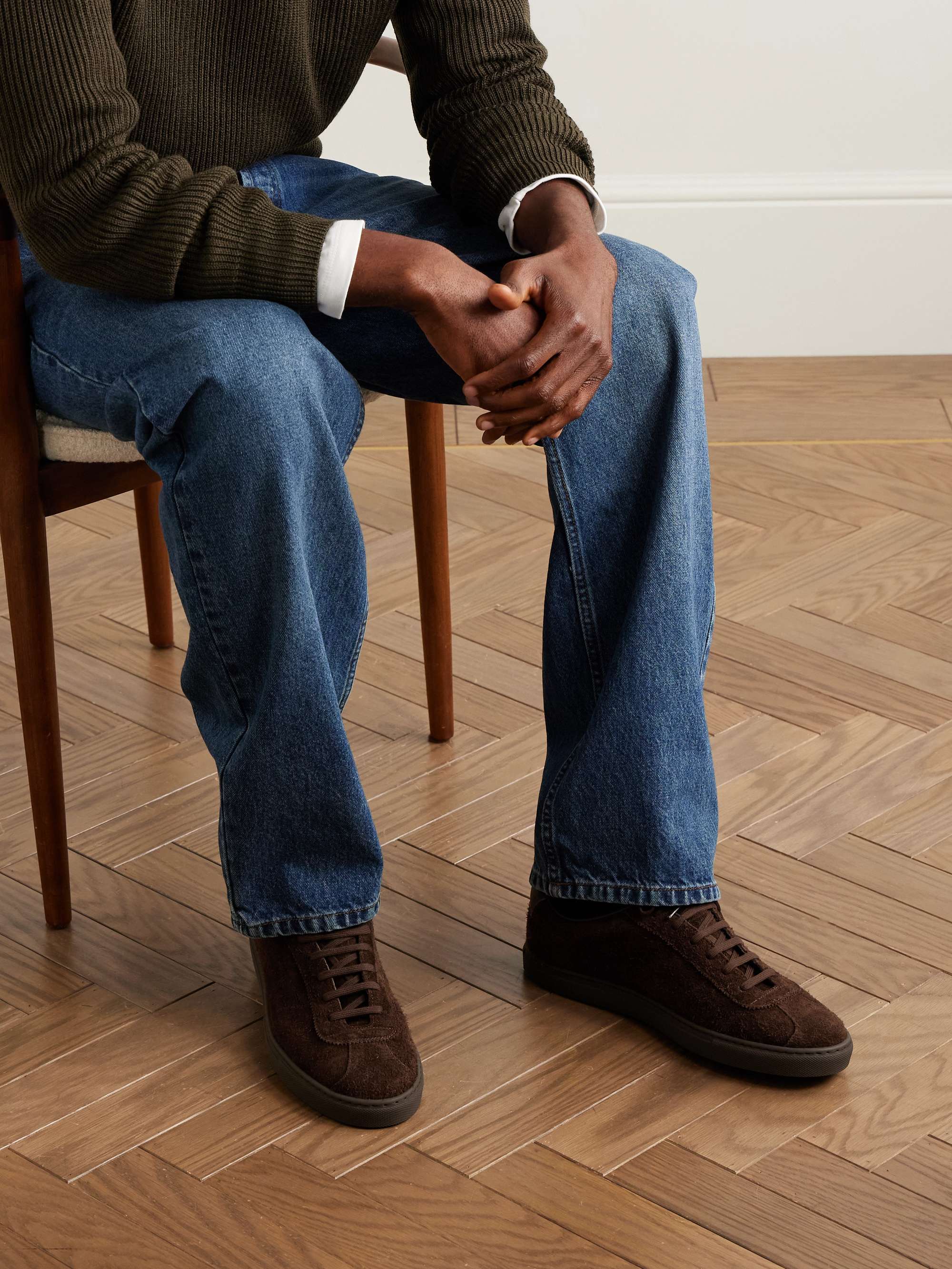 COMMON PROJECTS 