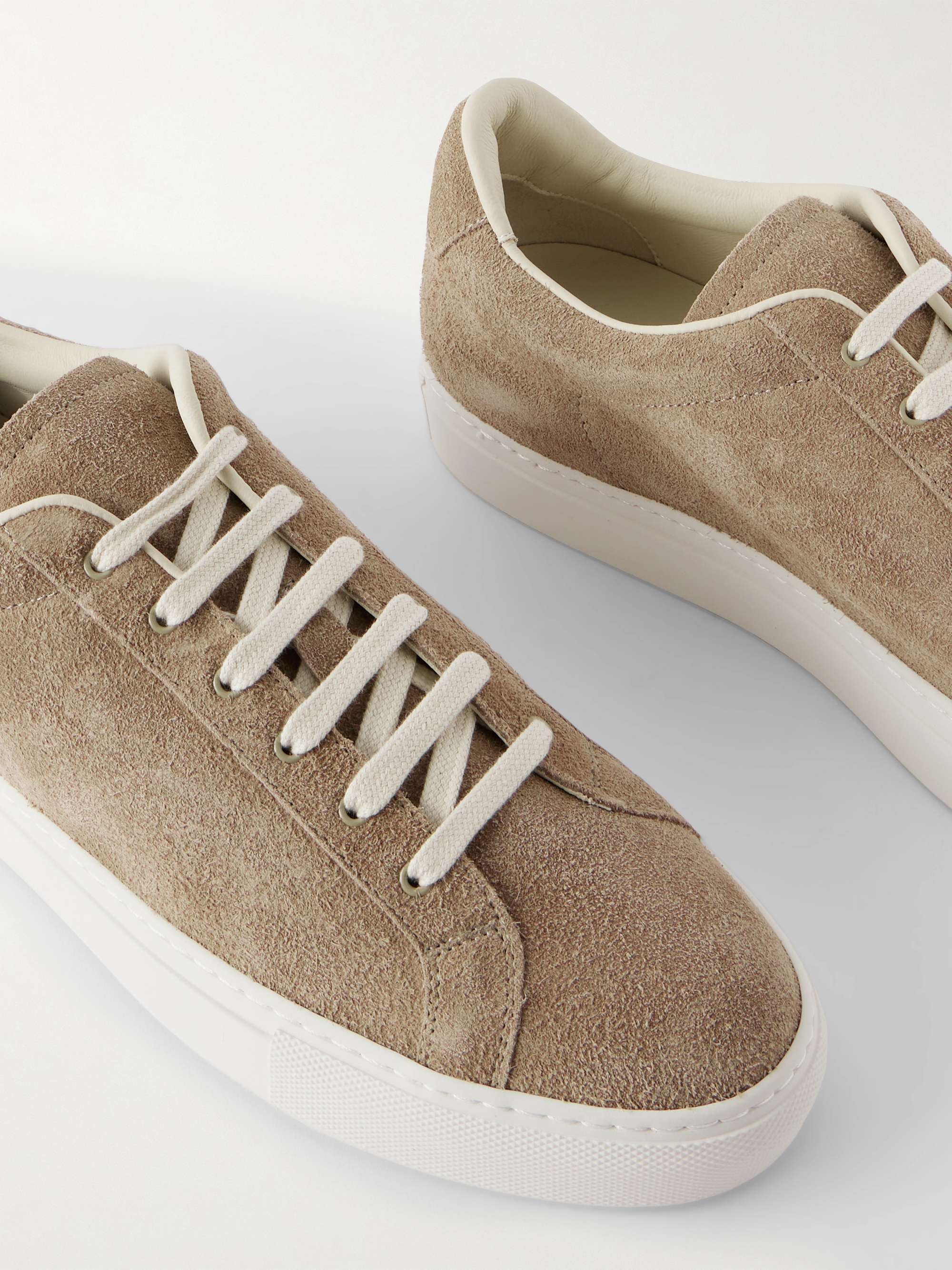 COMMON PROJECTS 