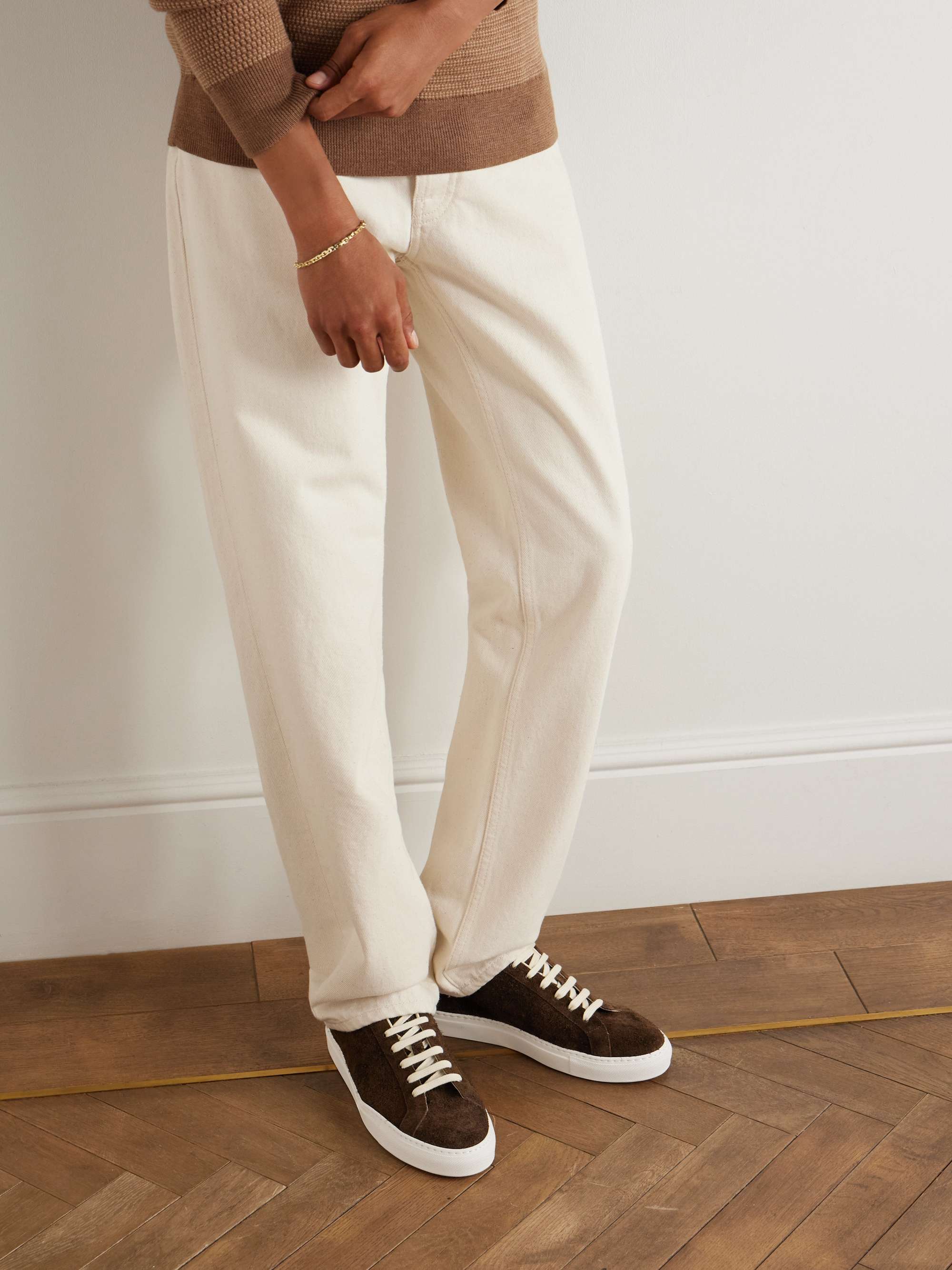 COMMON PROJECTS 