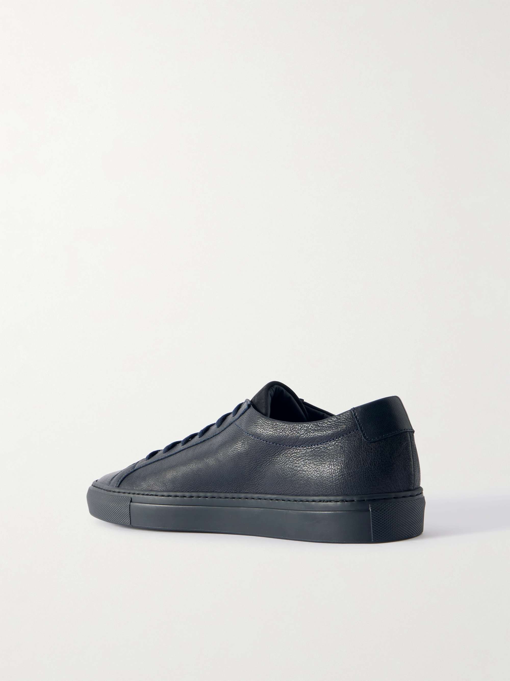 COMMON PROJECTS 