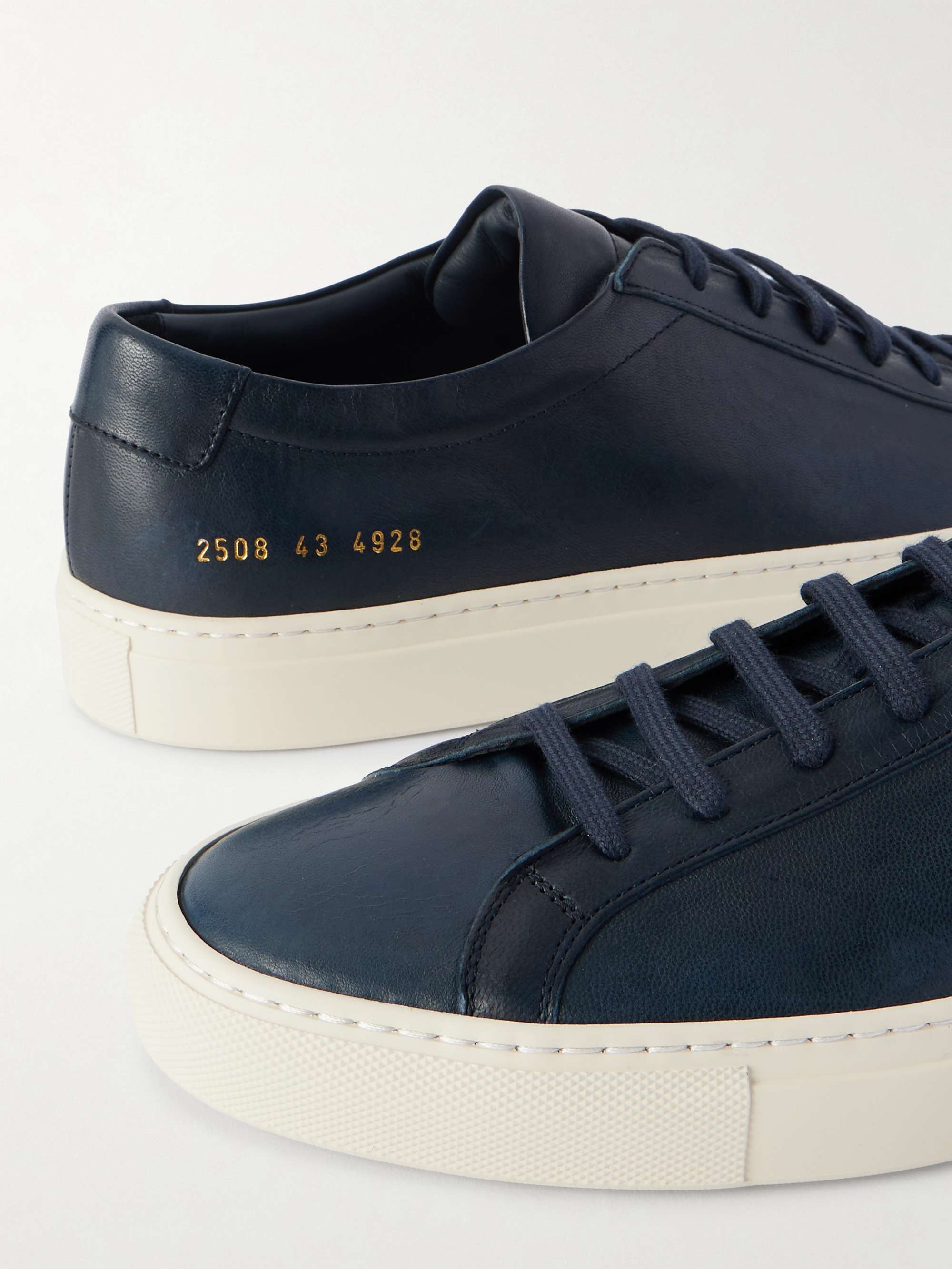 COMMON PROJECTS 