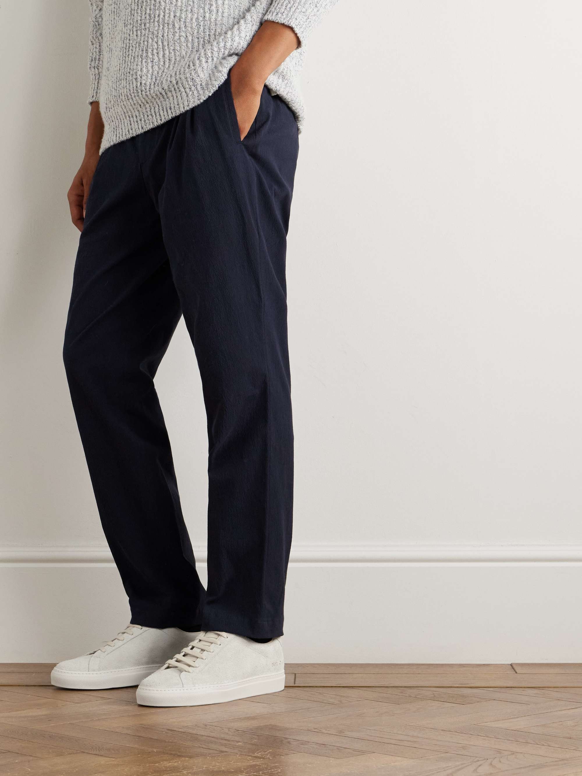 COMMON PROJECTS 
