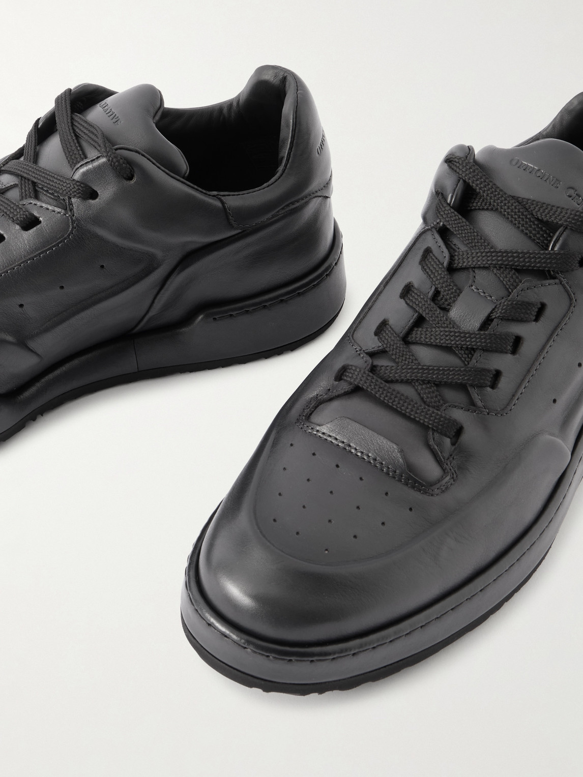 Officine Creative Eraser 001 Airbrushed-leather Sneakers In Black