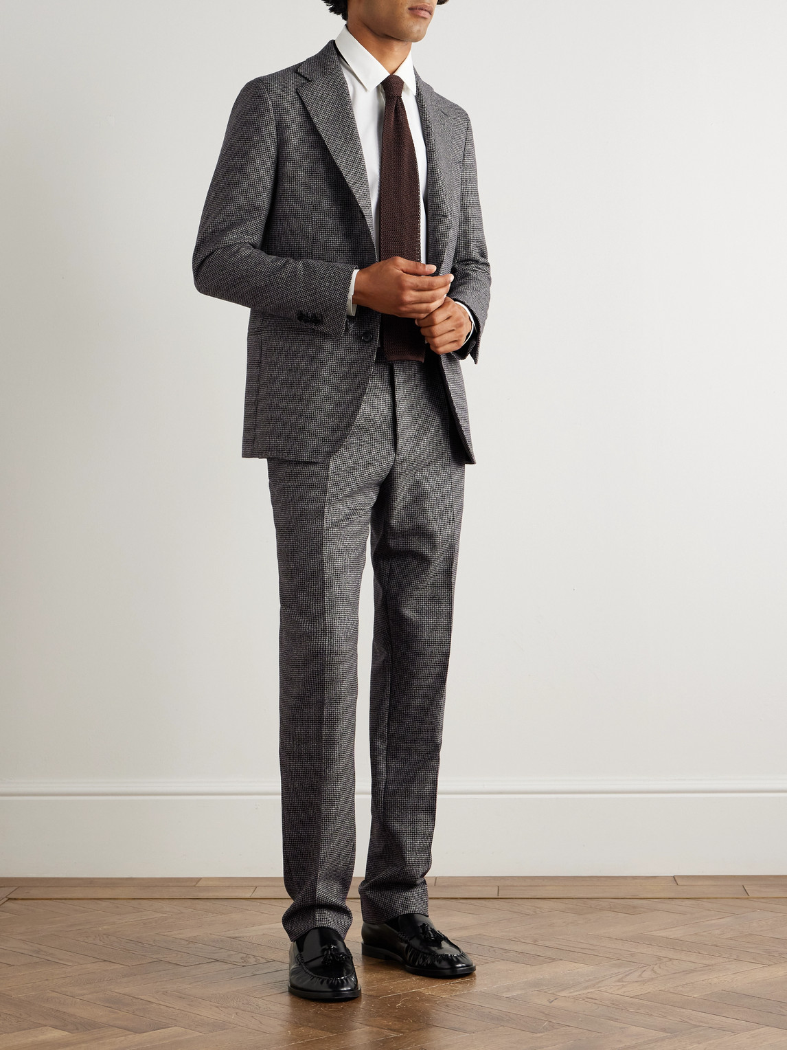 De Petrillo Slim-fit Pleated Houndstooth Virgin Wool Trousers In Gray