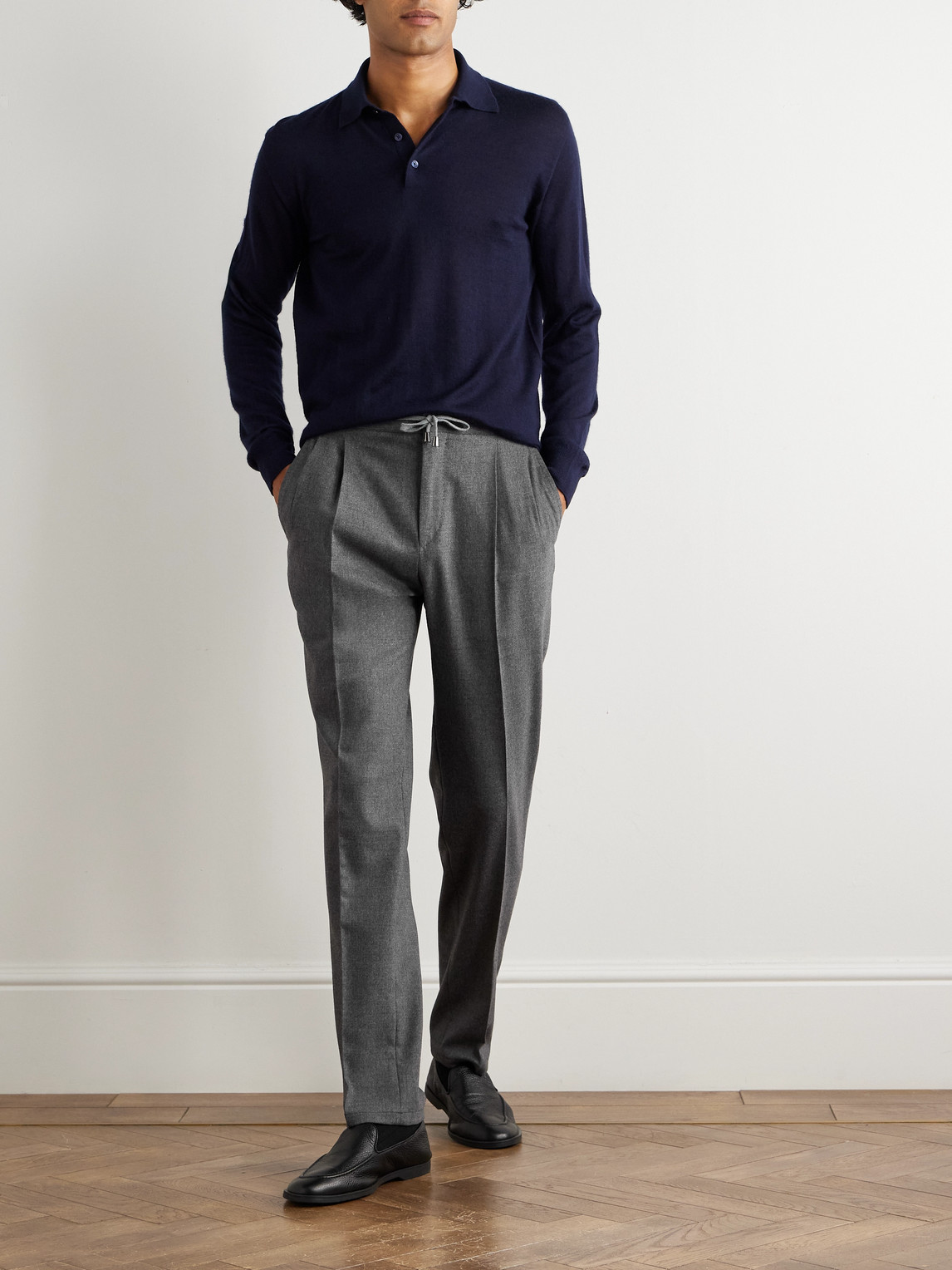 De Petrillo Tapered Pleated Wool And Cashmere-blend Flannel Trousers In Gray
