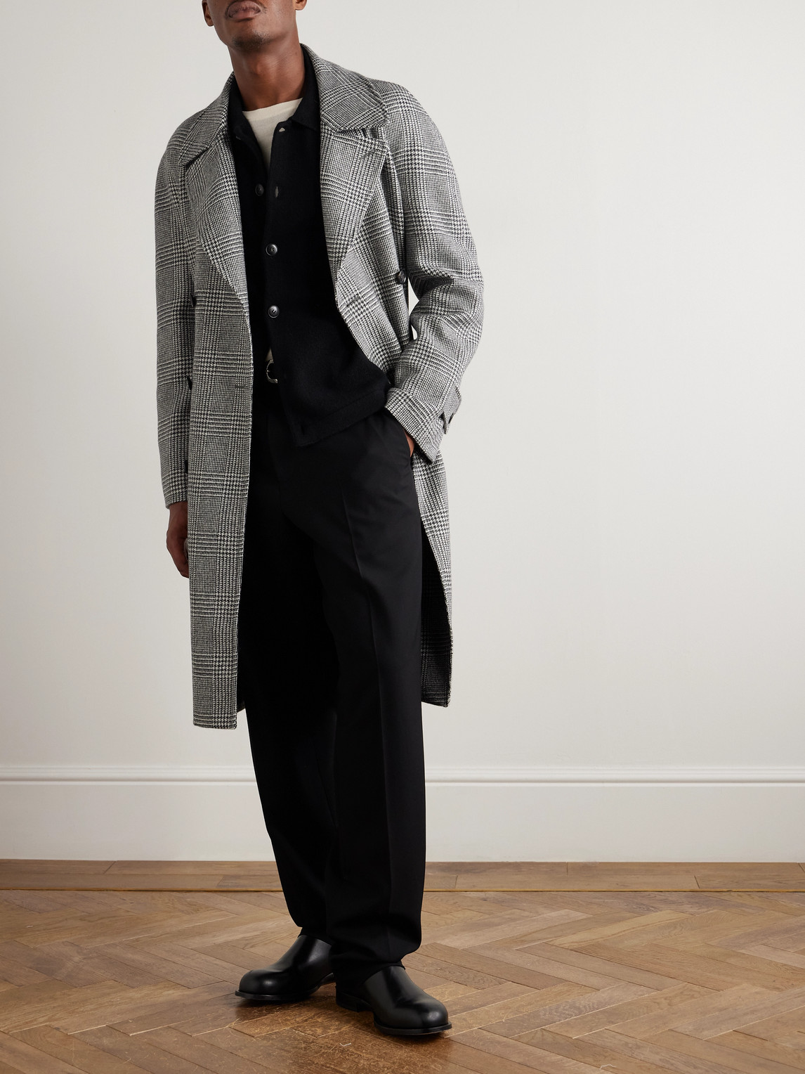 De Petrillo D'avalos Double-breasted Prince Of Wales Checked Alpaca Overcoat In Black